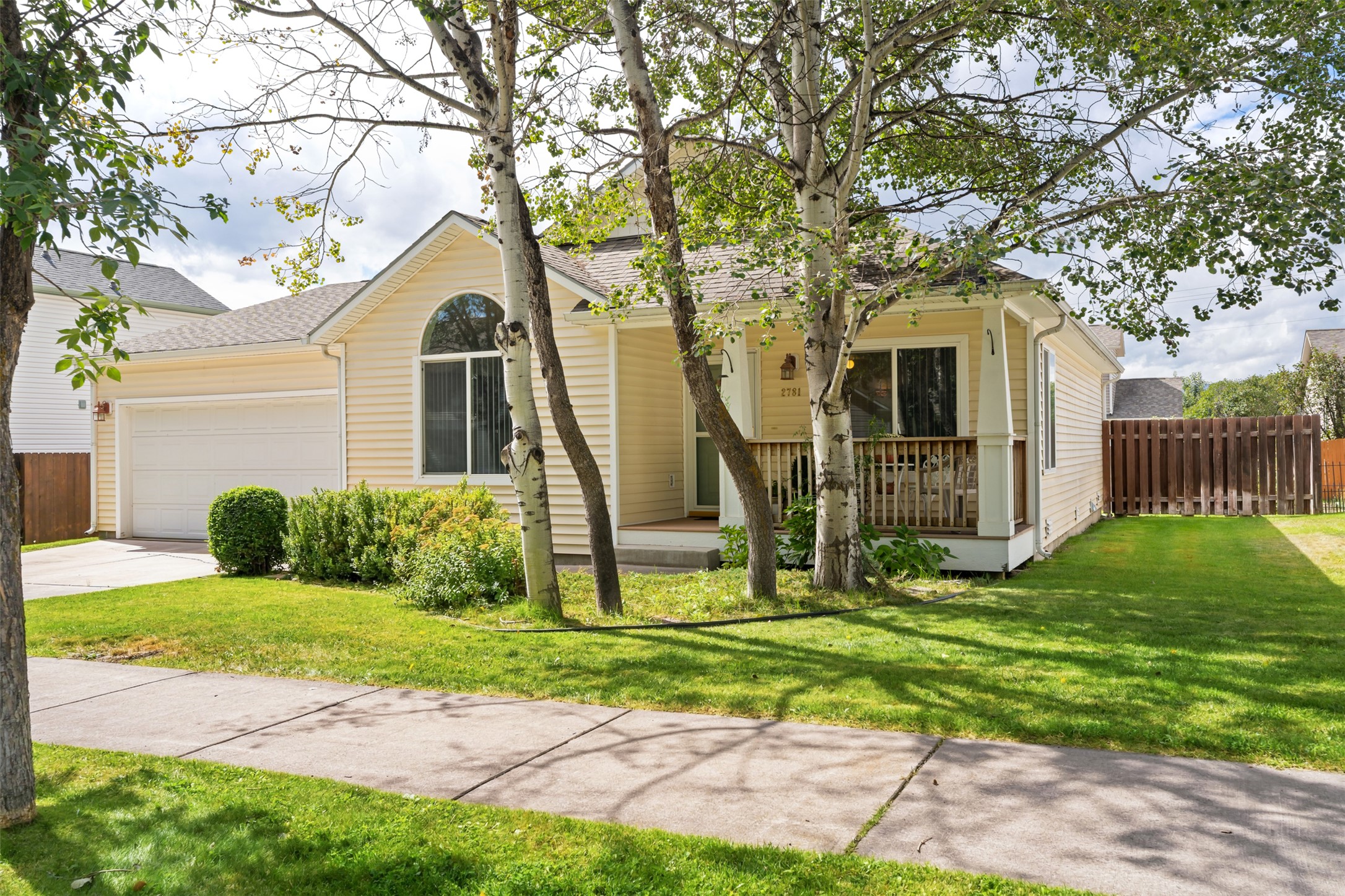 2781 Fleet Street Property Photo 3