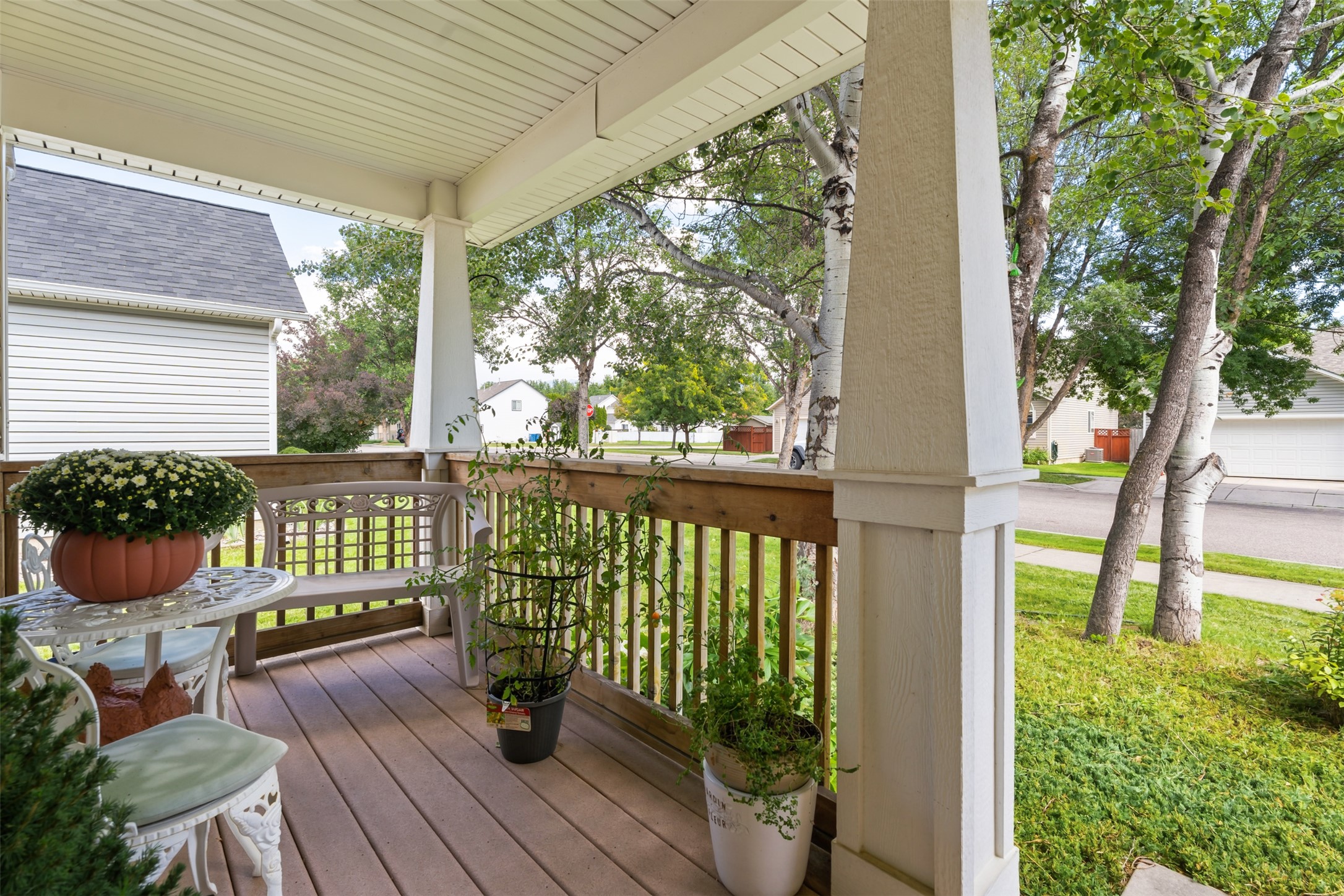 2781 Fleet Street Property Photo 4