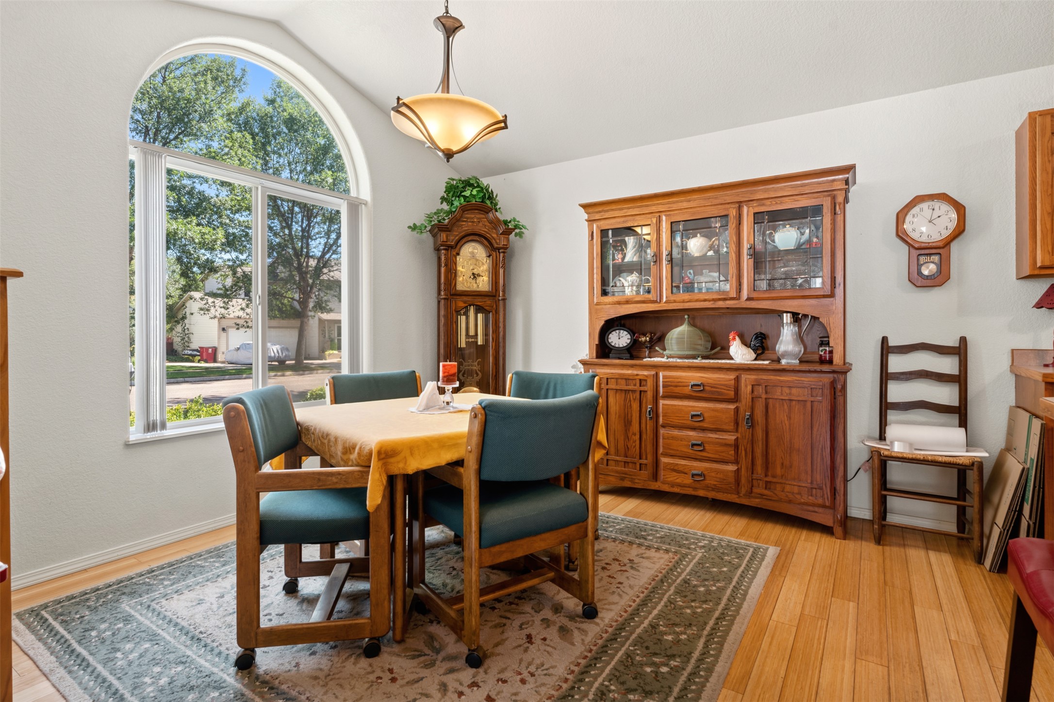 2781 Fleet Street Property Photo 9