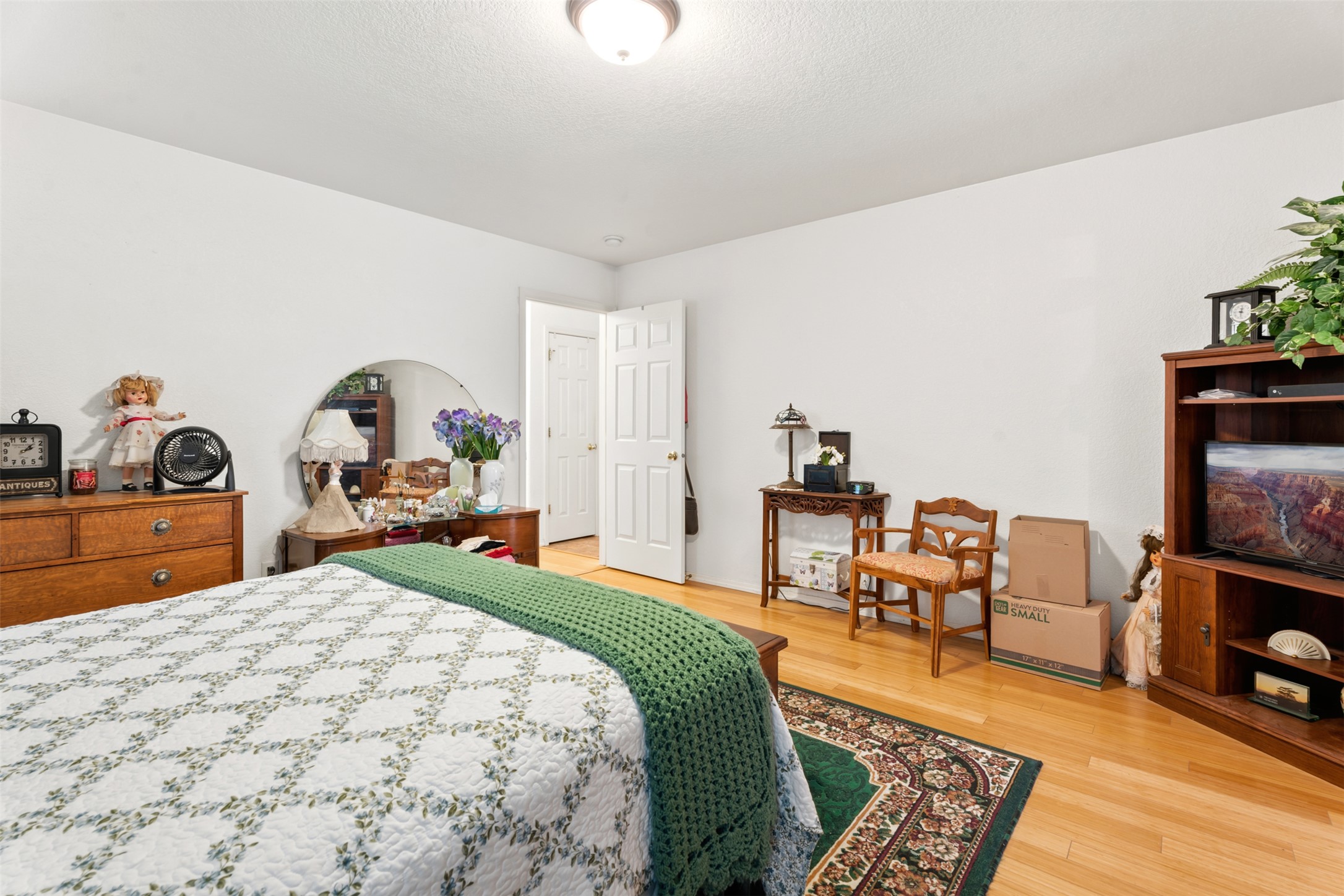2781 Fleet Street Property Photo 19