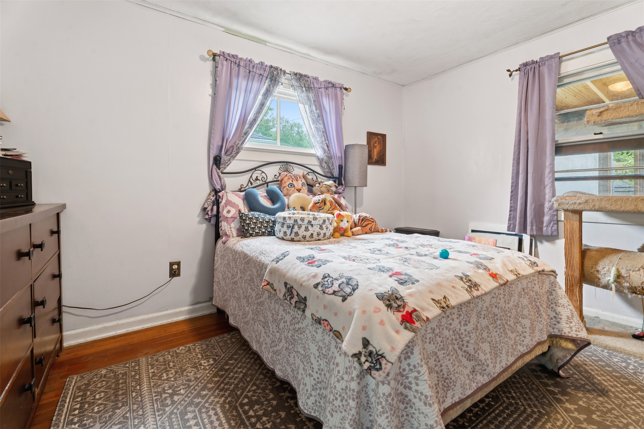 841 S 6th Street W Property Photo 5
