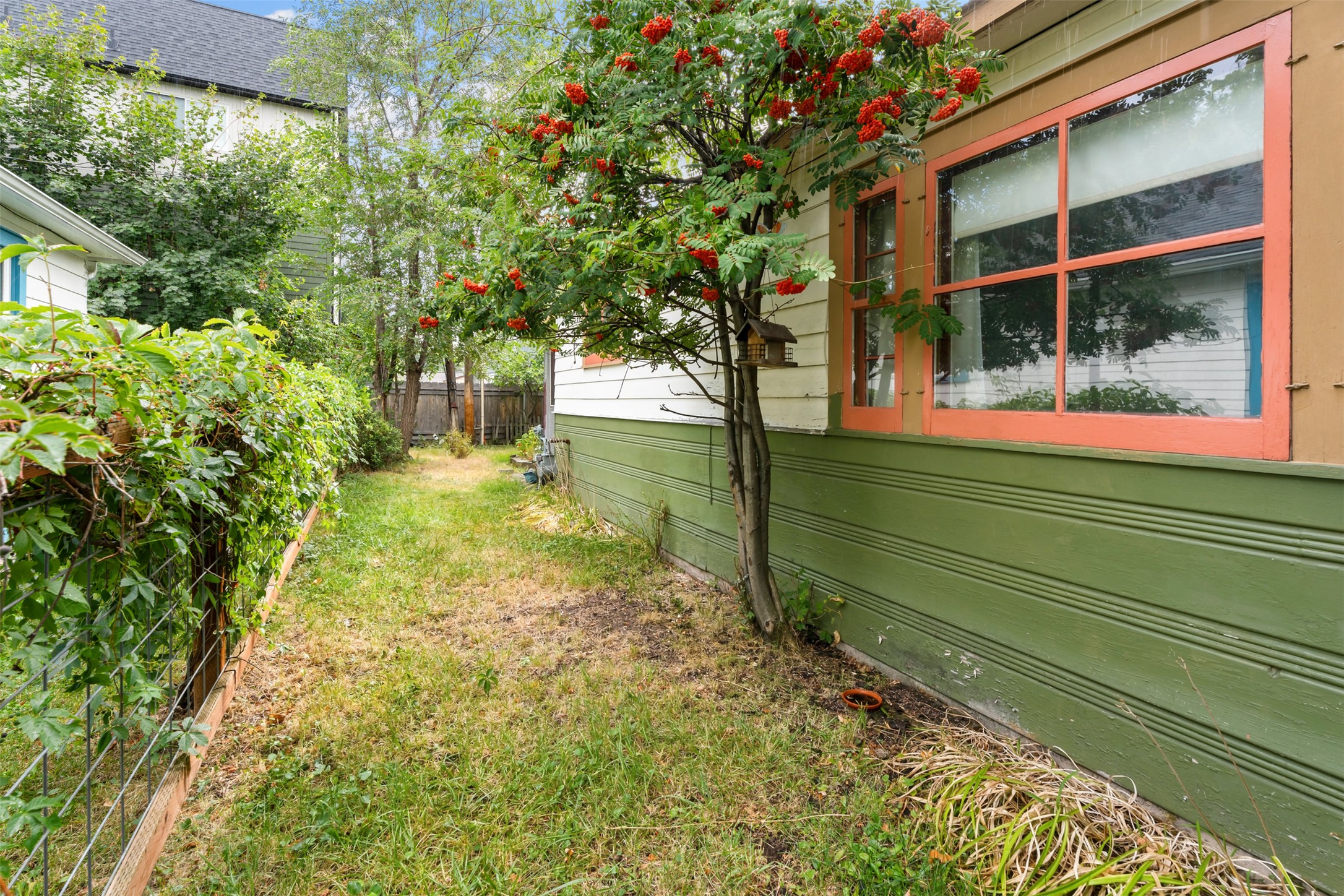 841 S 6th Street W Property Photo 15