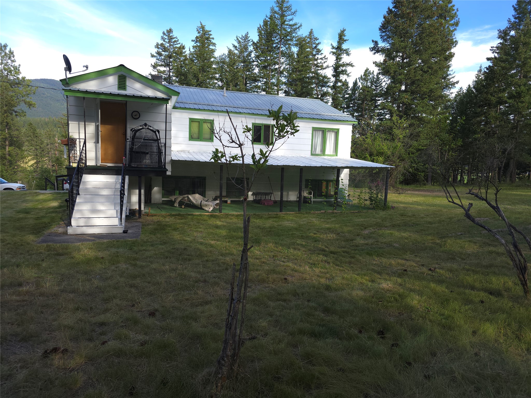 17505 Us Hwy 93 N Property Photo 3
