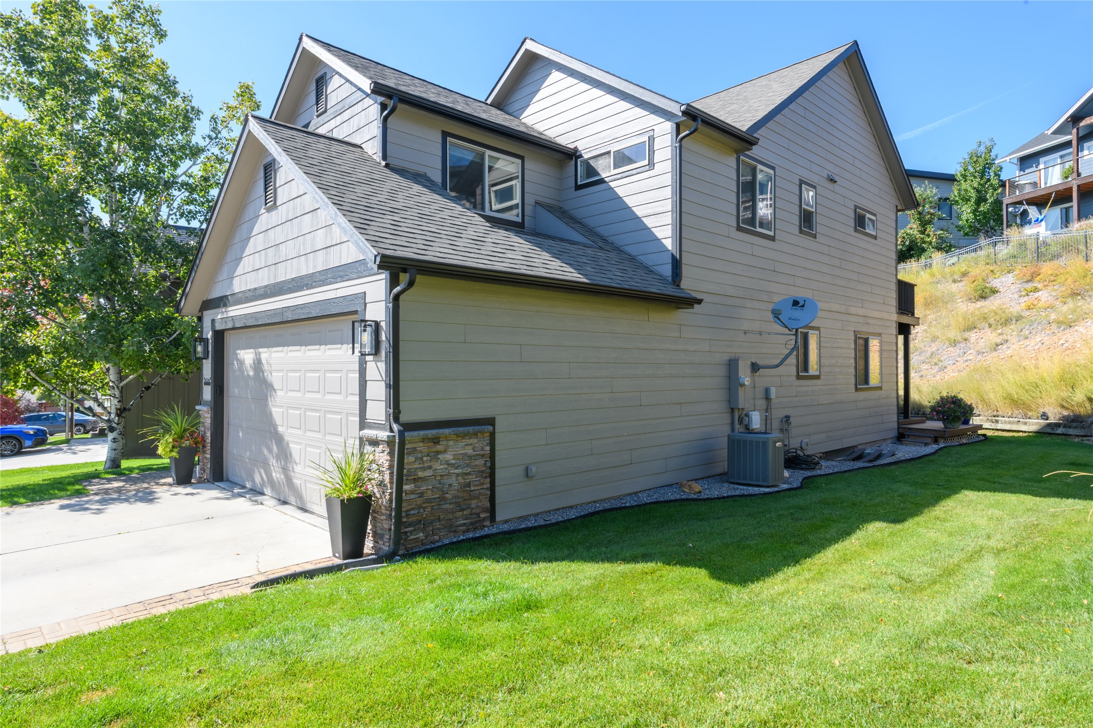 6526 Macarthur Drive Property Photo 10
