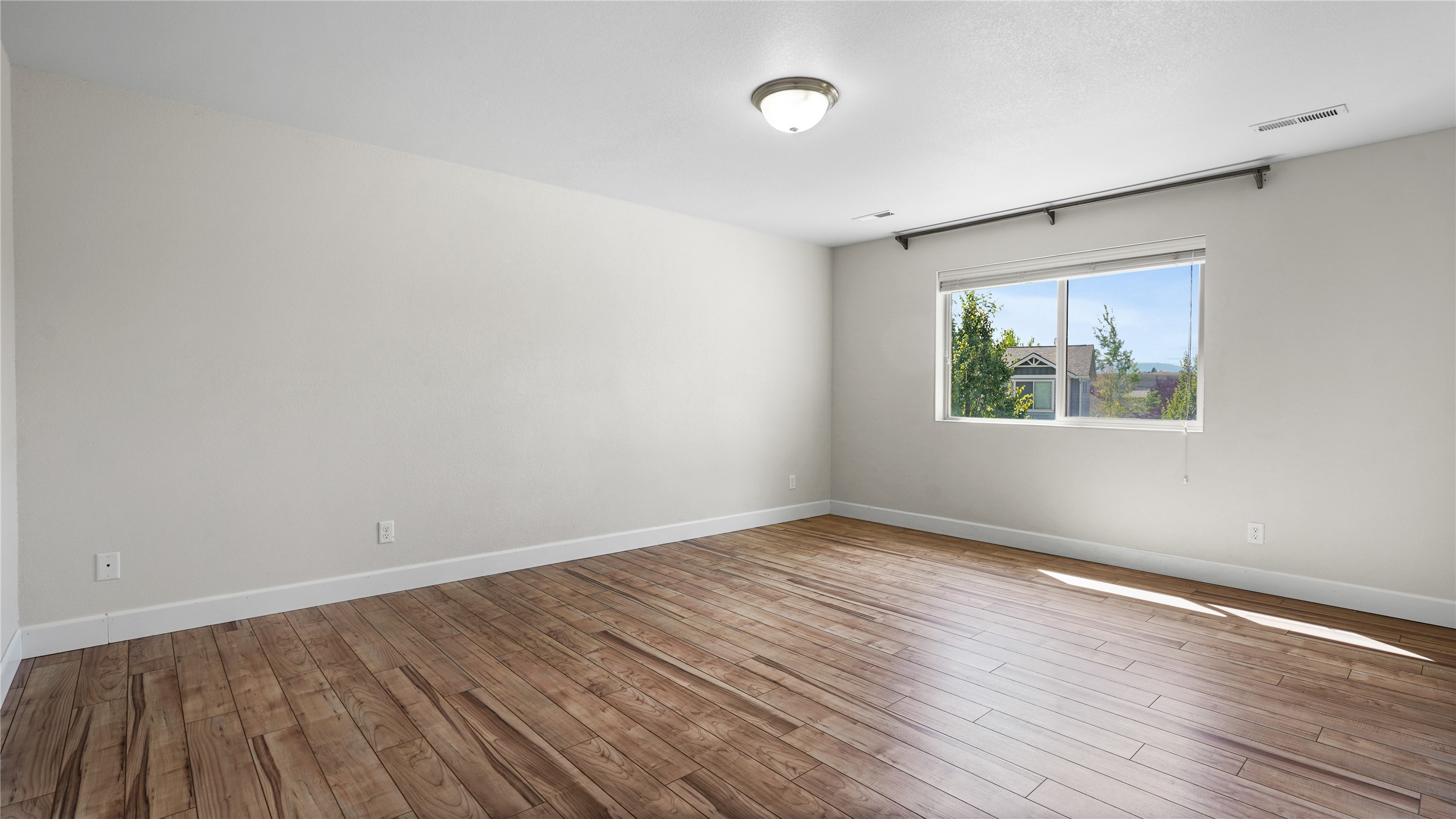 2764 Stacia Avenue Property Photo 13