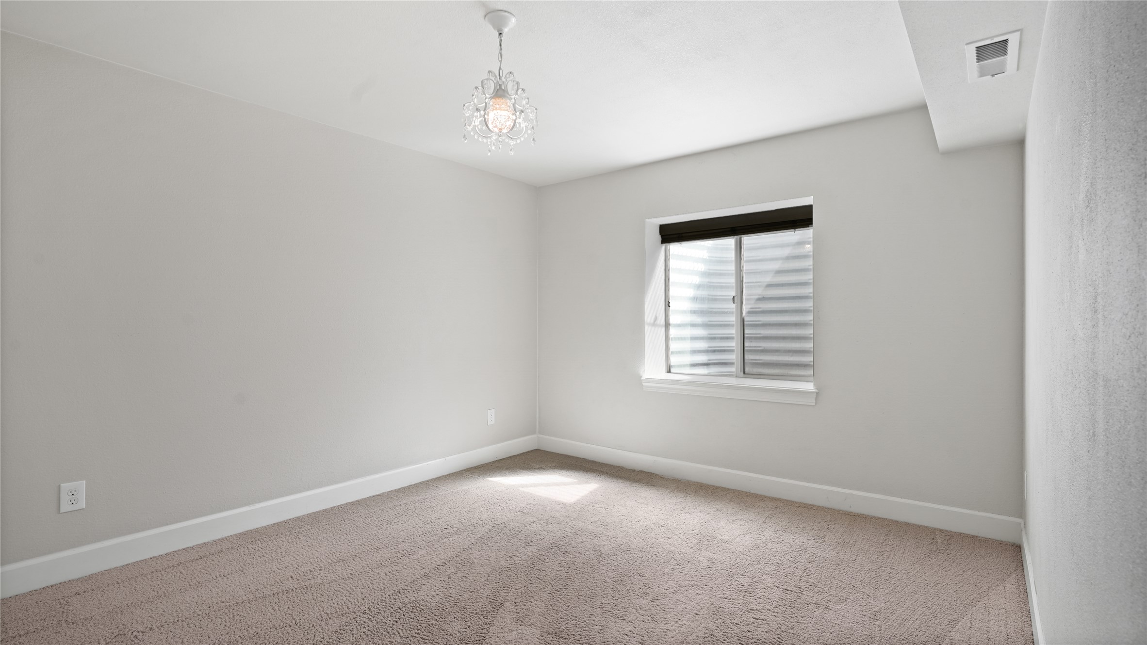 2764 Stacia Avenue Property Photo 23