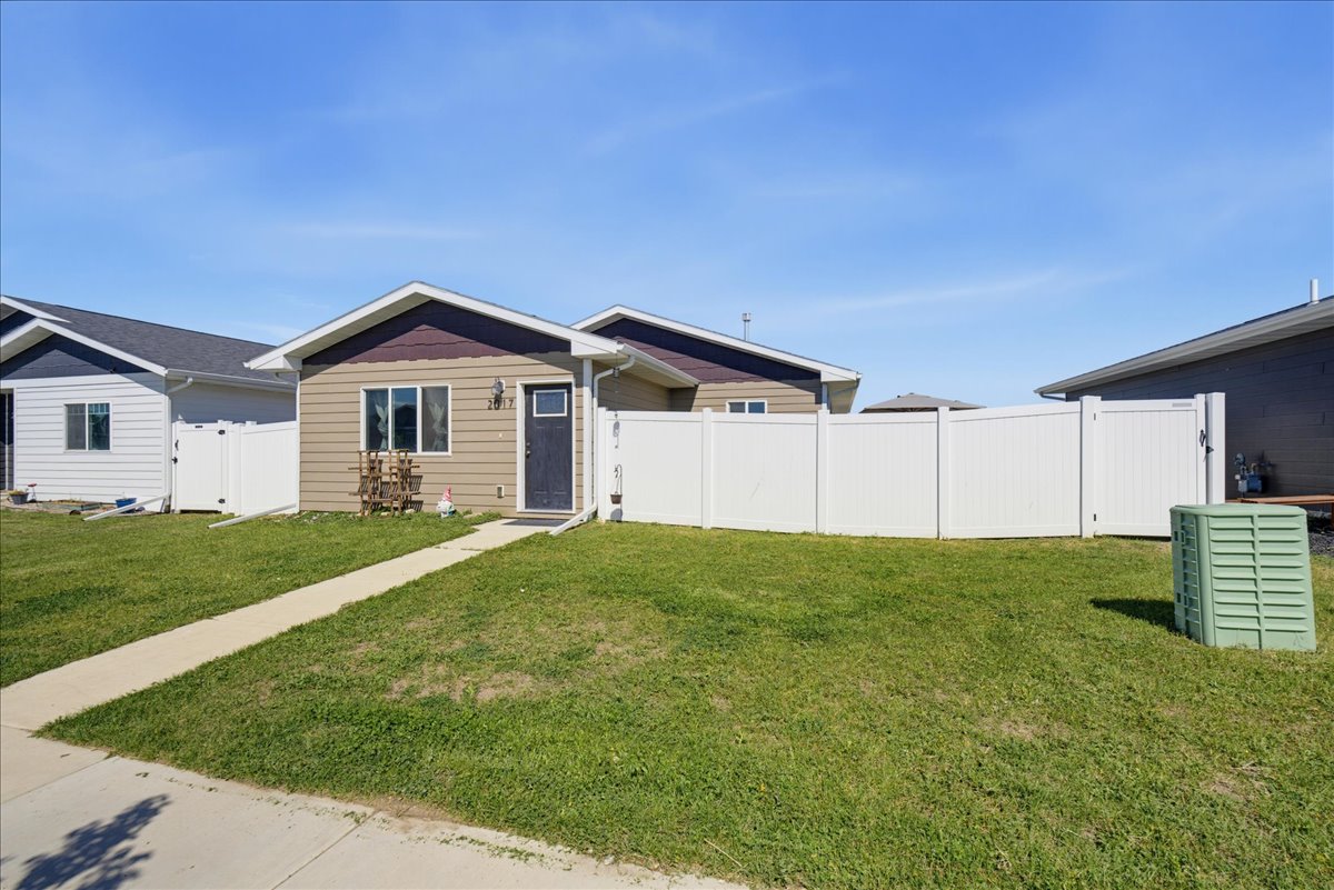 2017 22nd Avenue S Property Photo 3
