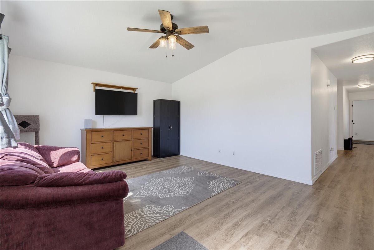2017 22nd Avenue S Property Photo 4