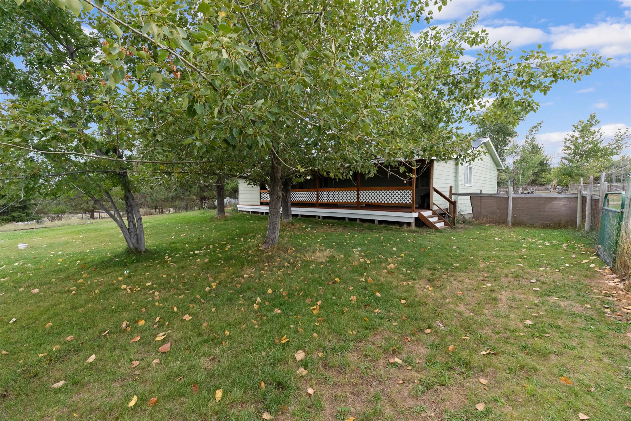 419 E Bitterroot Drive Property Photo 26