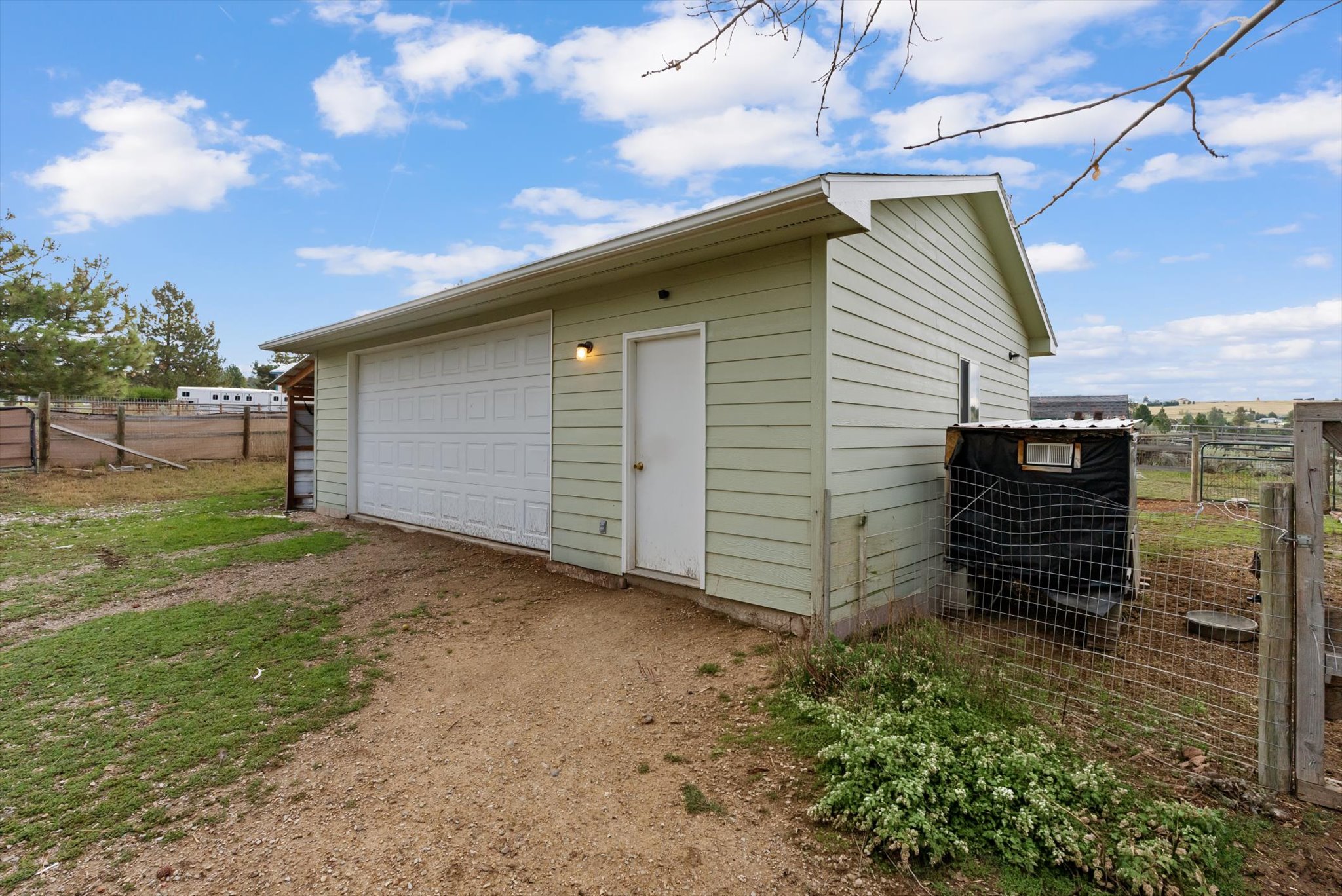 419 E Bitterroot Drive Property Photo 31