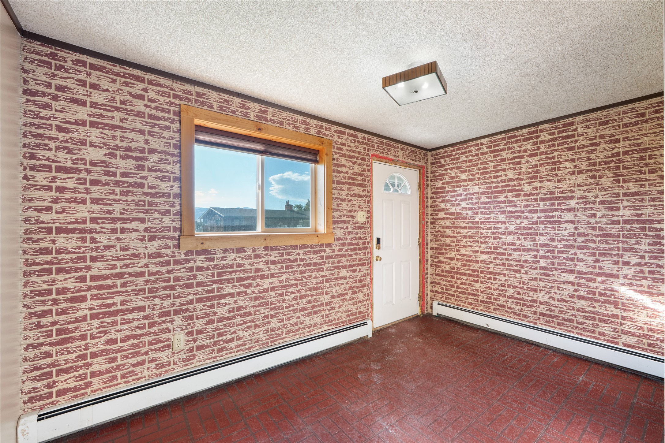 239 Skyview Lane Property Photo 2