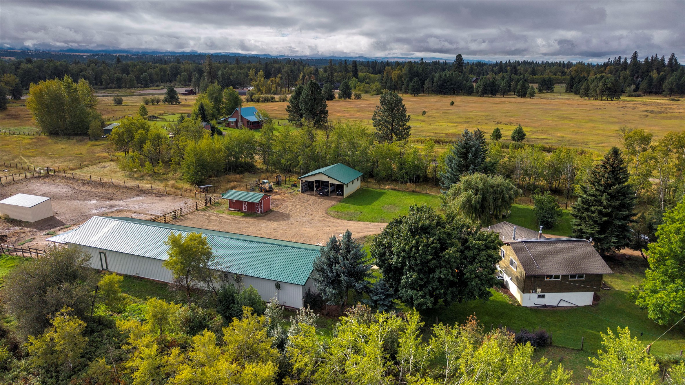 5582 Klements Lane Property Photo 4