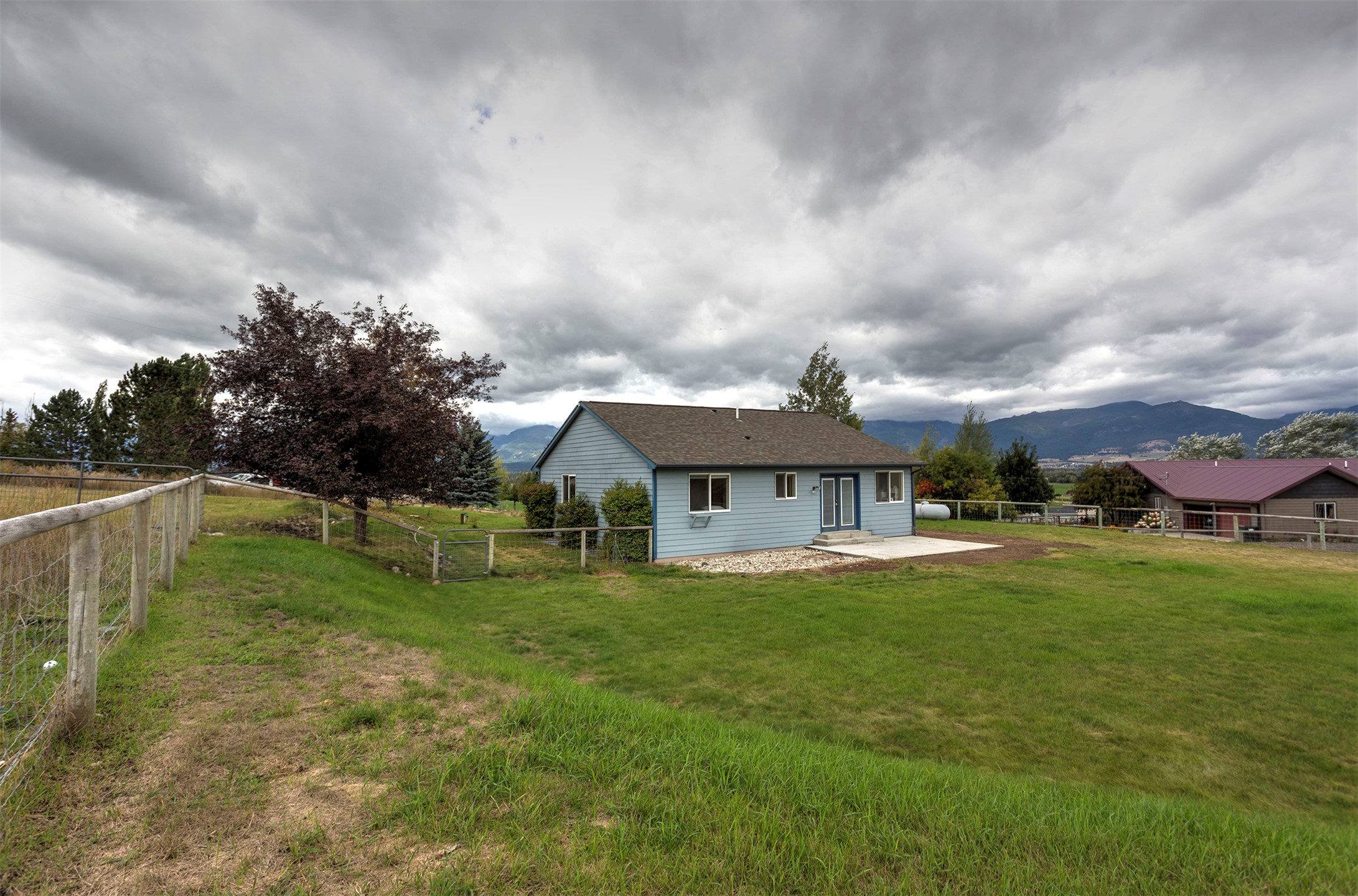 2344 Old West Trail Property Photo 30