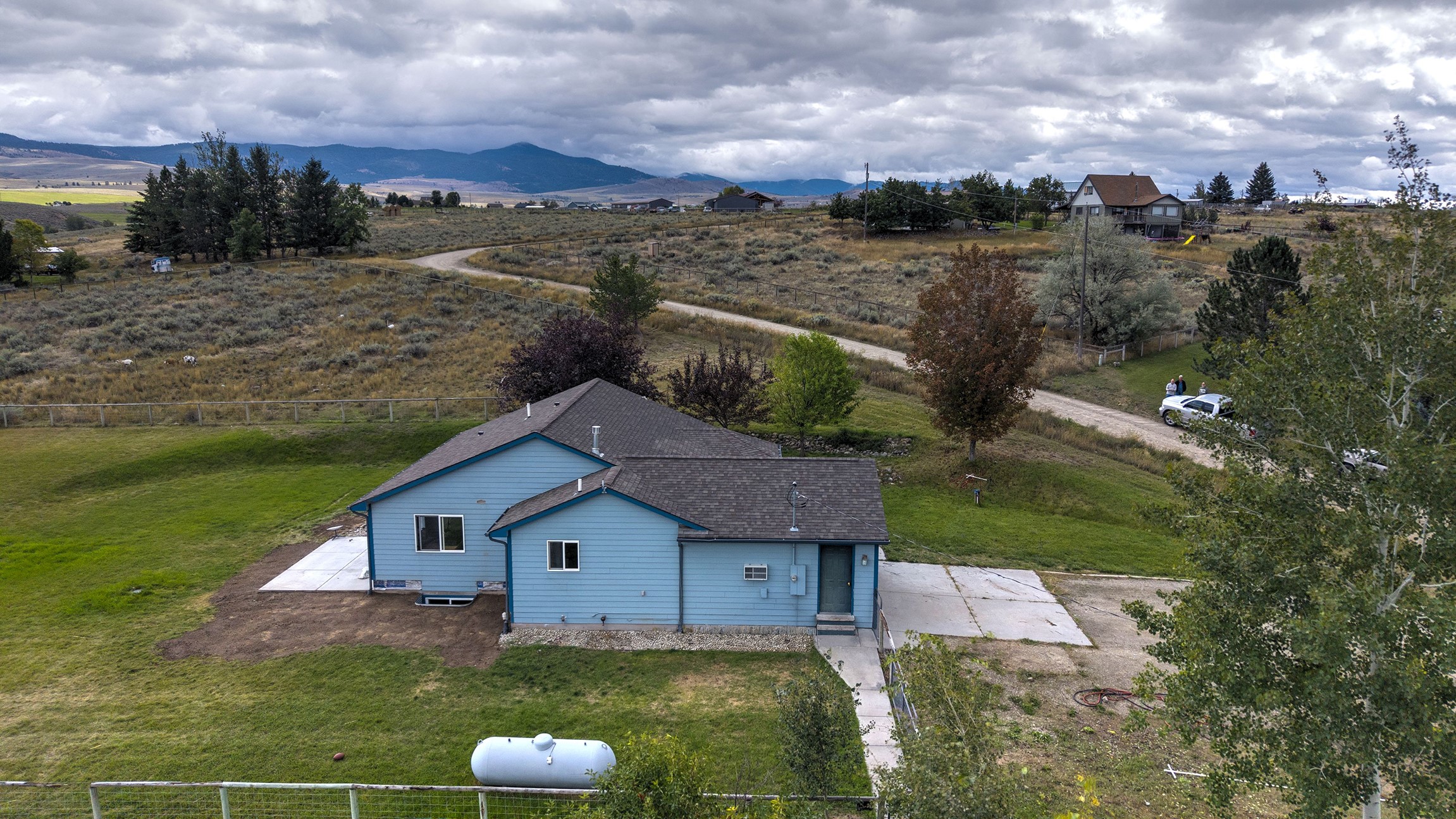 2344 Old West Trail Property Photo 41