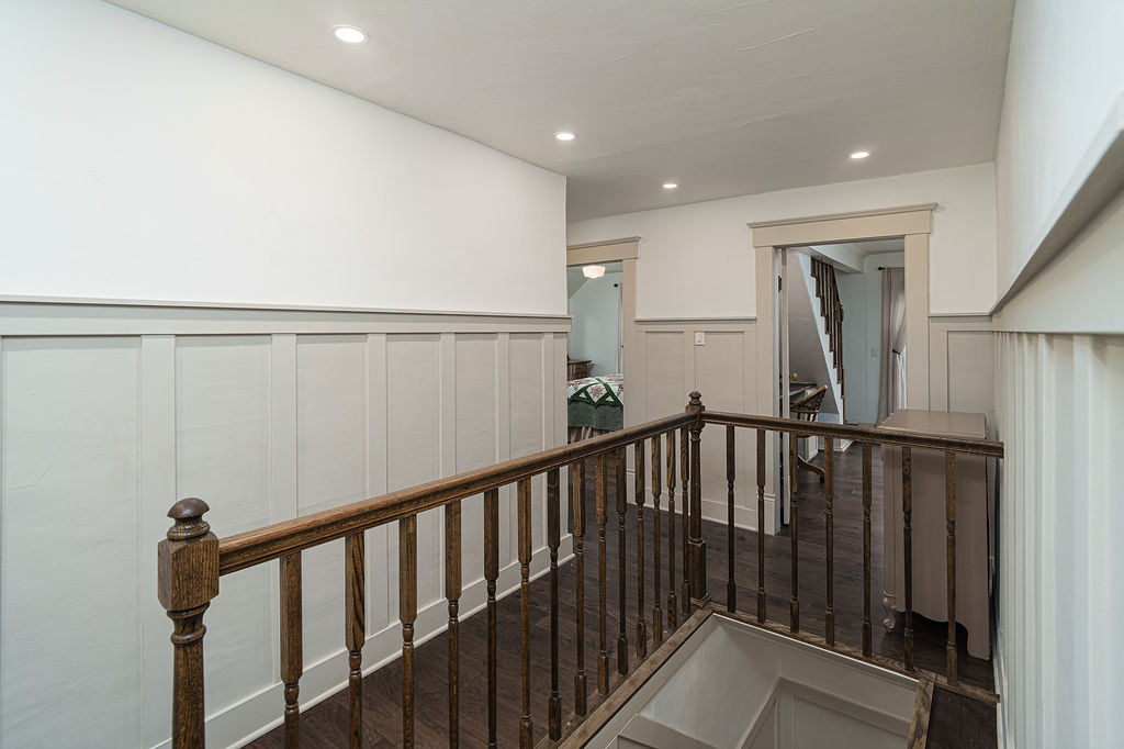 604 3rd Avenue E Property Photo 34