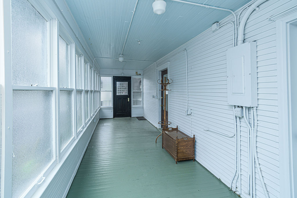 604 3rd Avenue E Property Photo 47