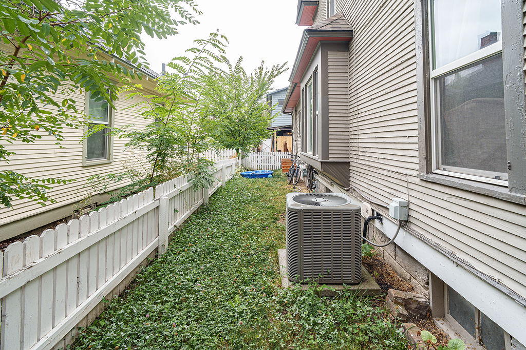 604 3rd Avenue E Property Photo 58