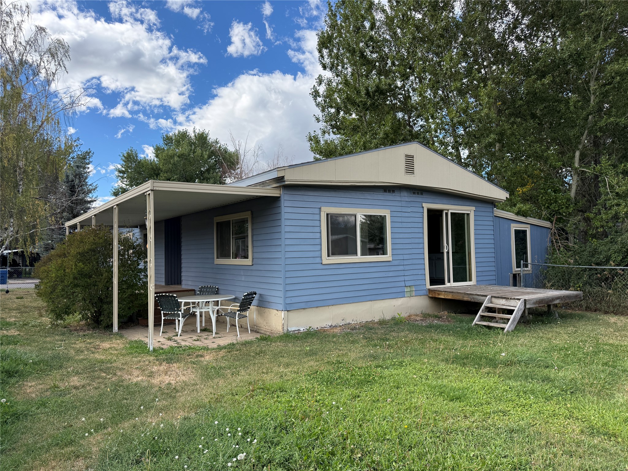87 Bedivere Boulevard Property Photo 1