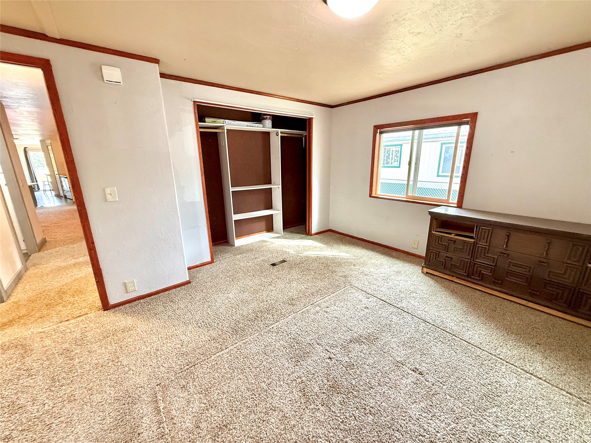 87 Bedivere Boulevard Property Photo 16