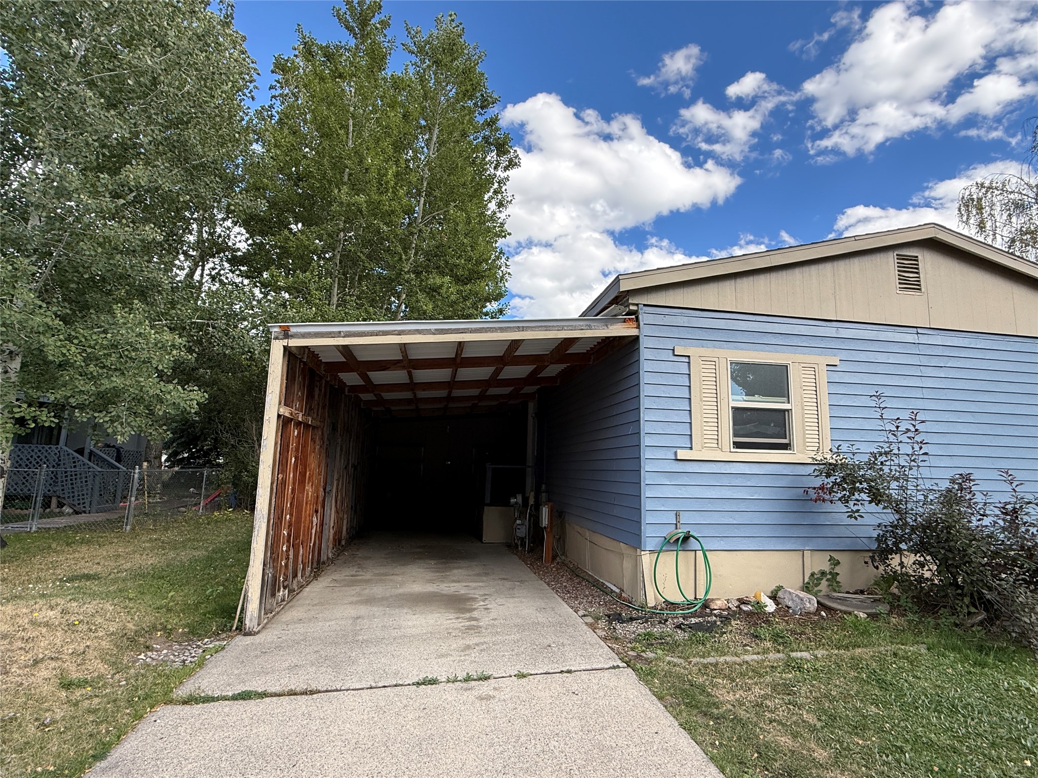 87 Bedivere Boulevard Property Photo 20