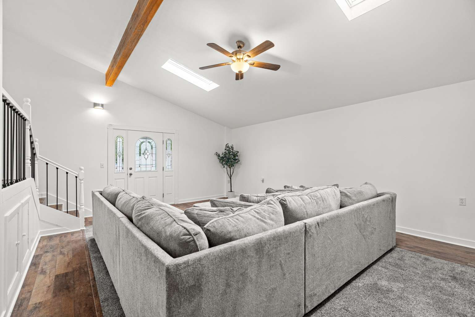 1601 13th Avenue S Property Photo 9