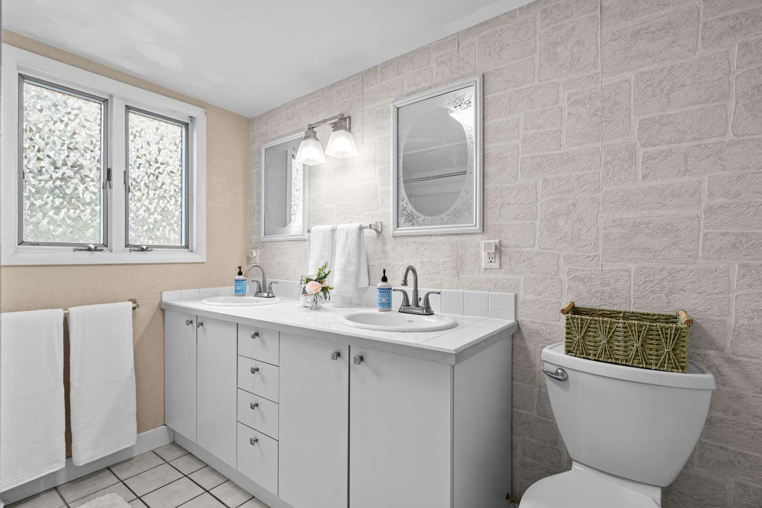 1601 13th Avenue S Property Photo 17