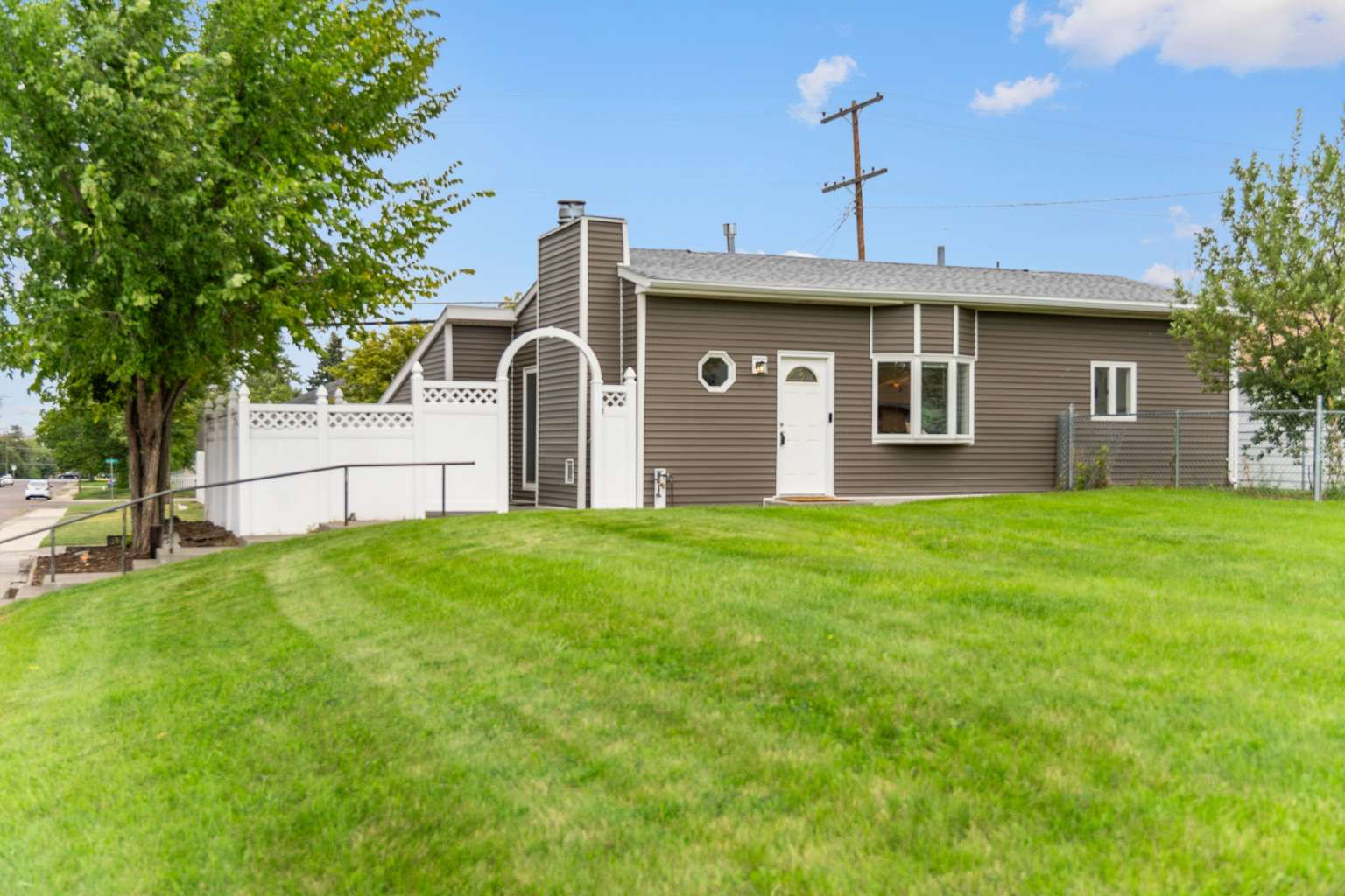 1601 13th Avenue S Property Photo 21