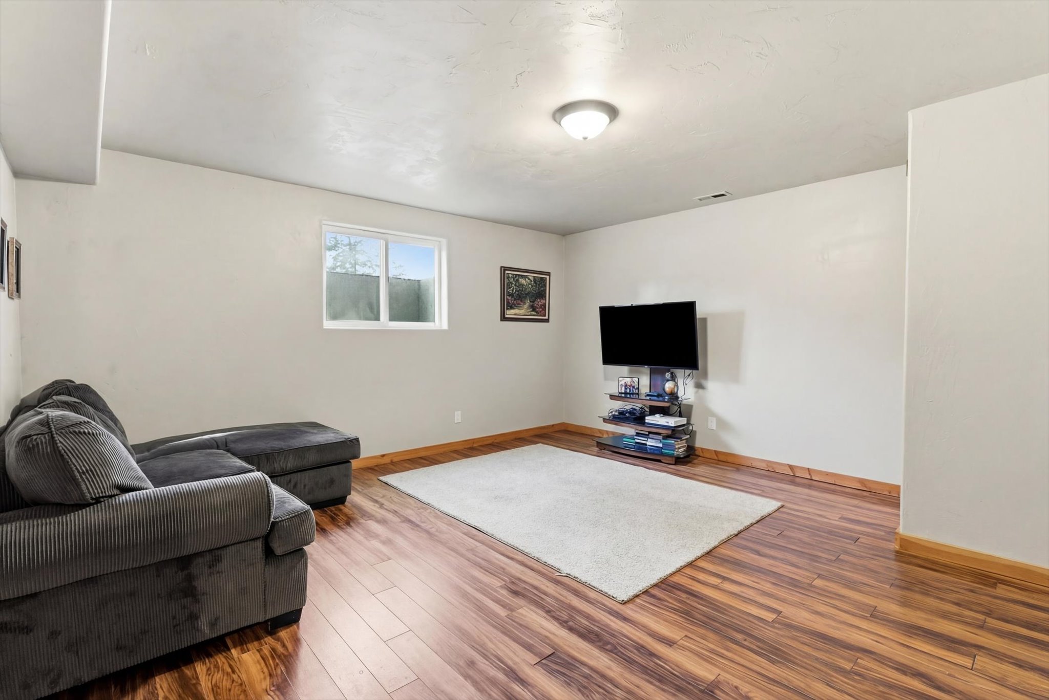 161 Deerfoot Trail Property Photo 12