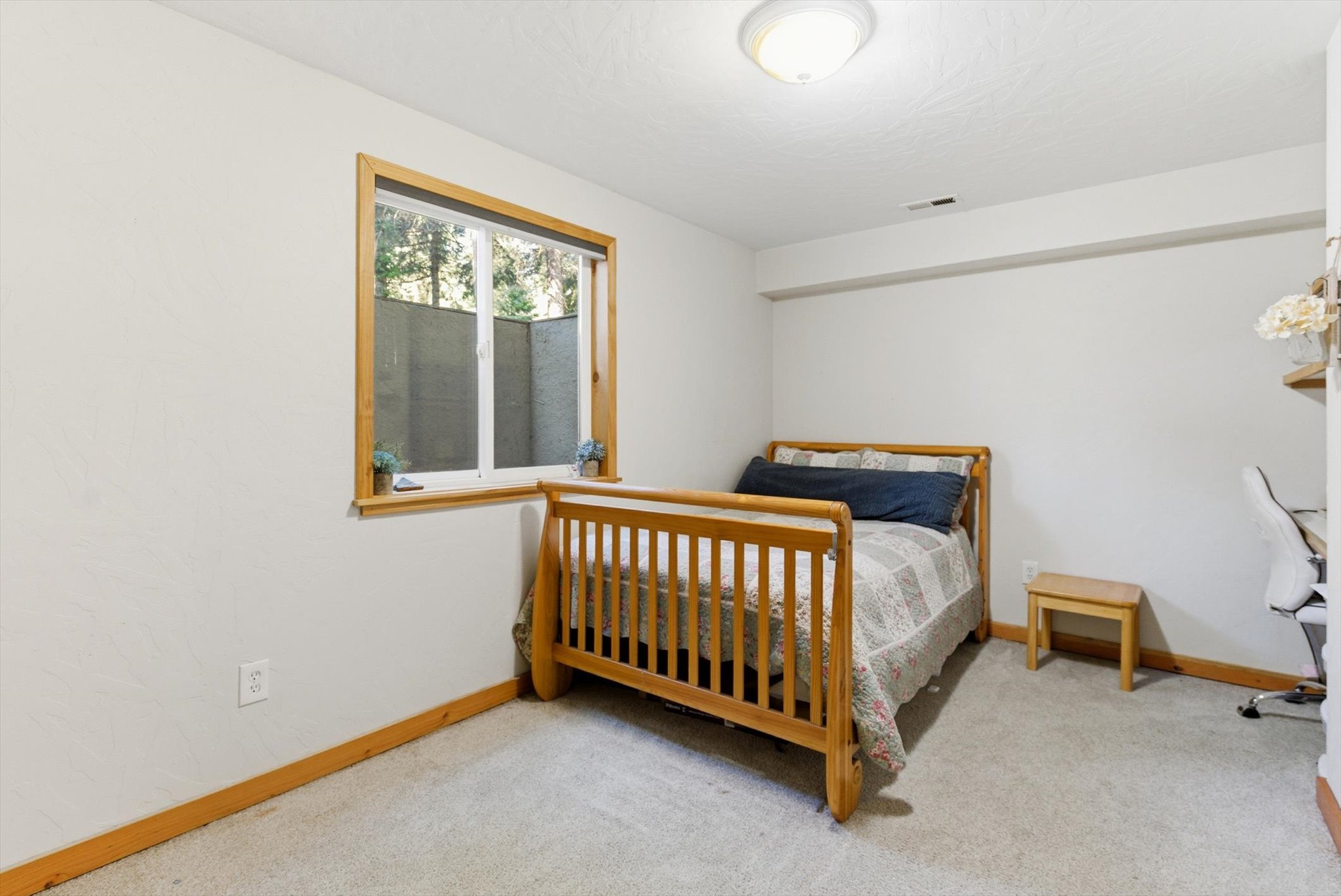 161 Deerfoot Trail Property Photo 16
