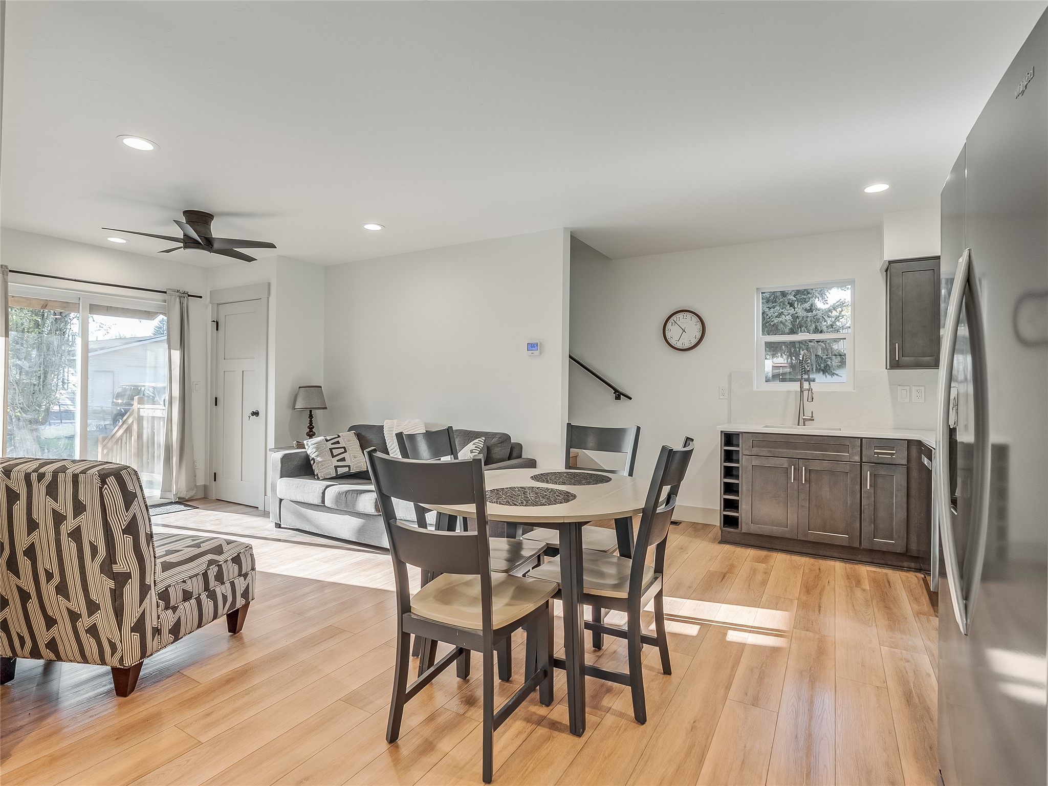 209 12th Street W Property Photo 5