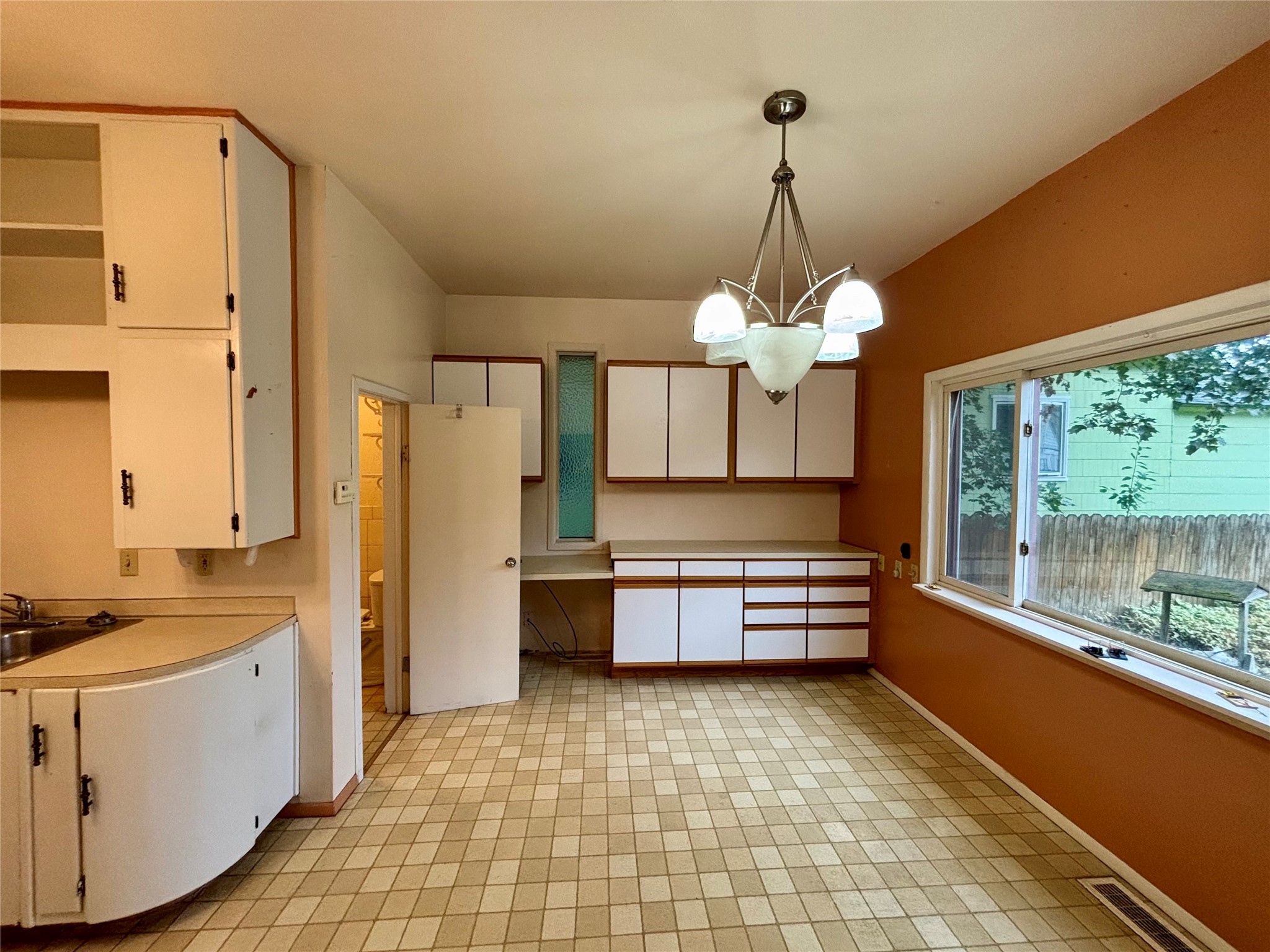 320 5th Avenue E Property Photo 26