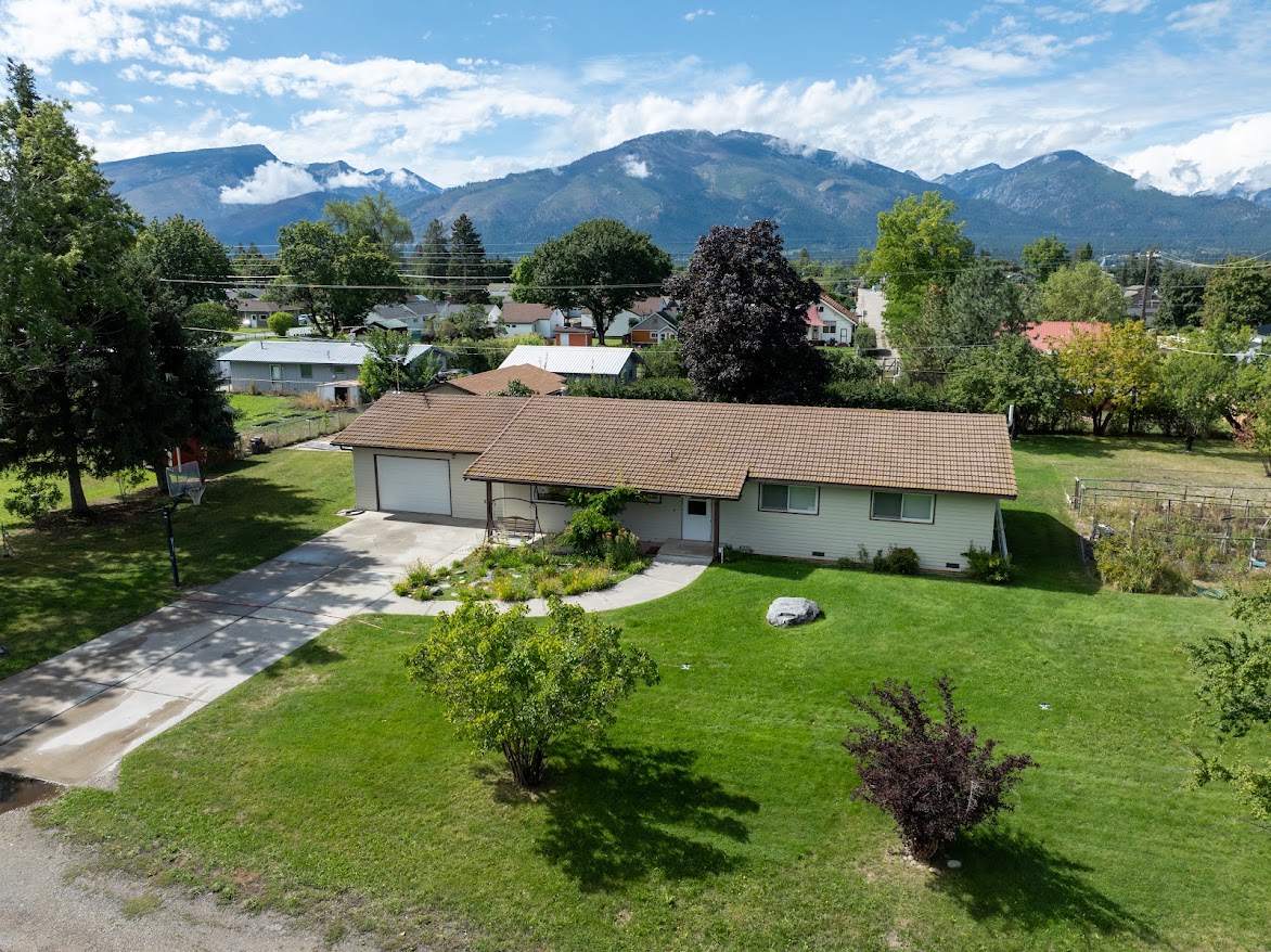 161 Conrad Avenue Property Photo 2