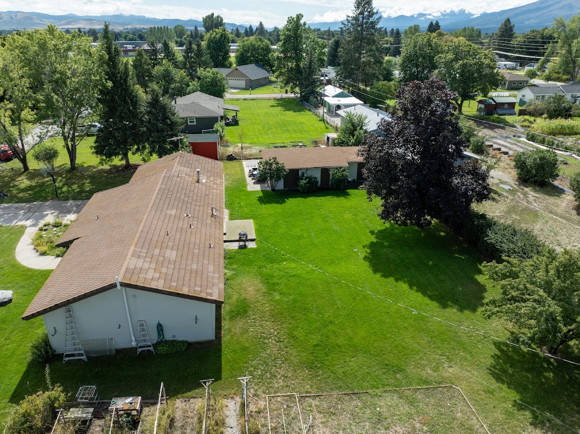 161 Conrad Avenue Property Photo 4