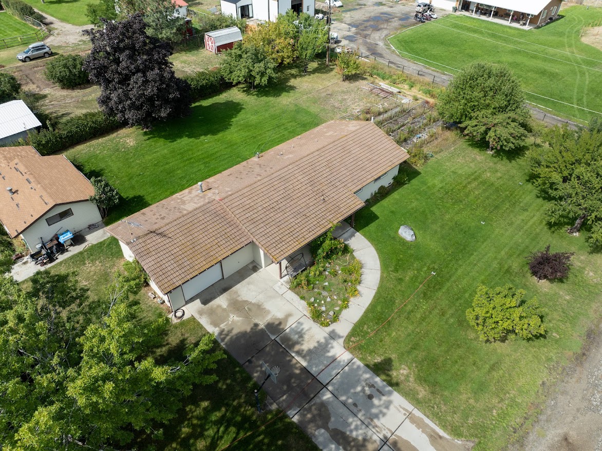 161 Conrad Avenue Property Photo 5