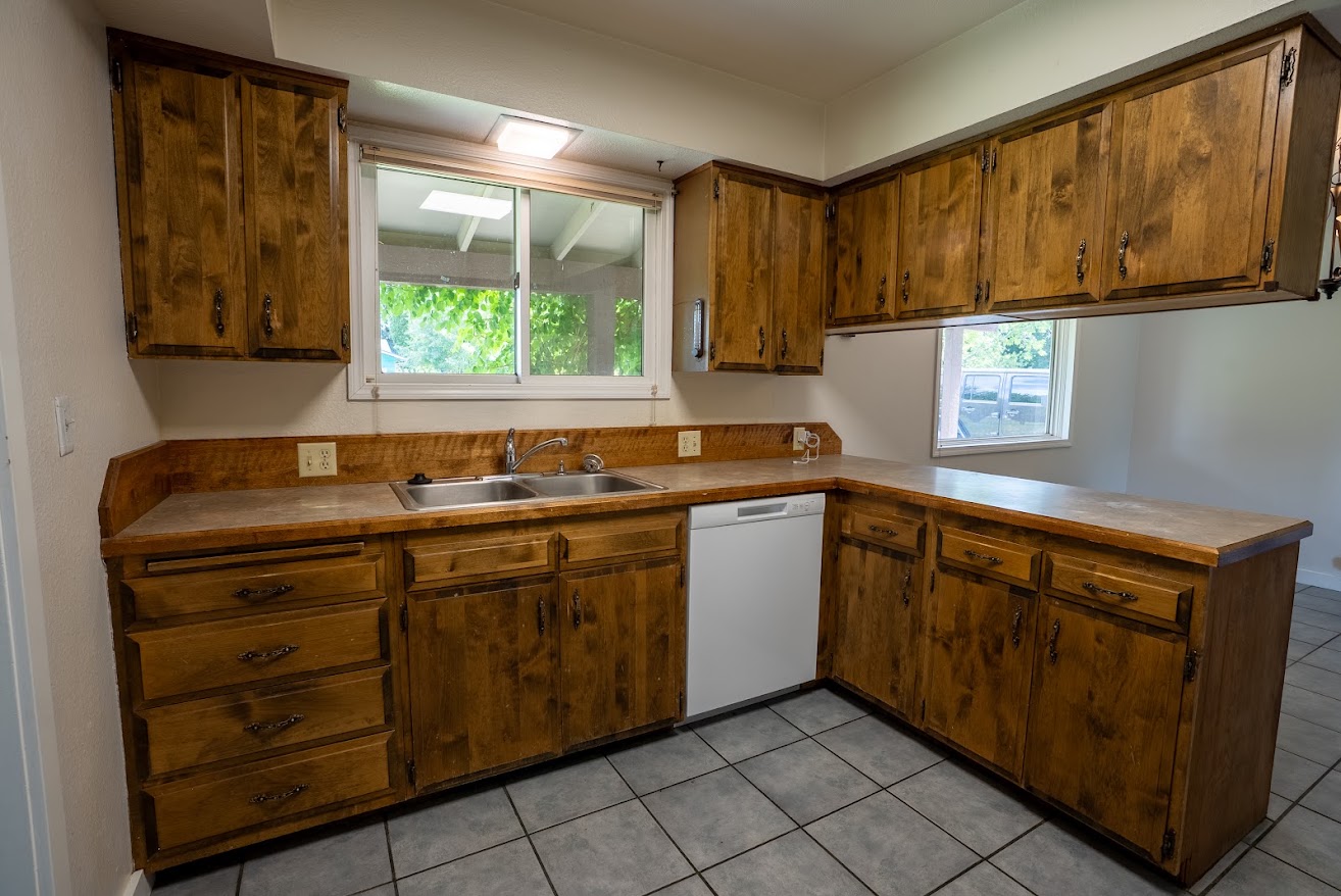 161 Conrad Avenue Property Photo 8