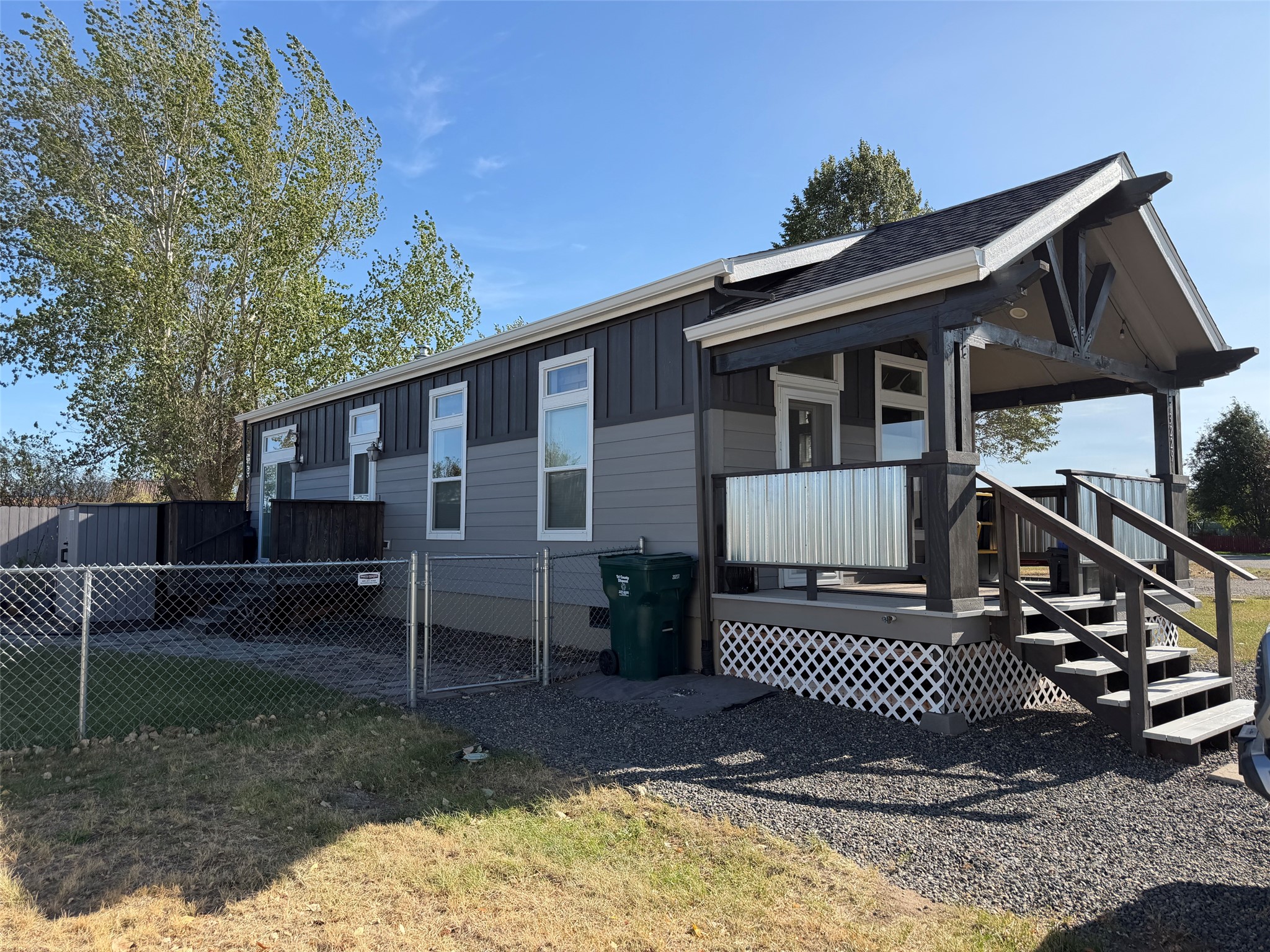 3229 Carrie Court Property Photo 2