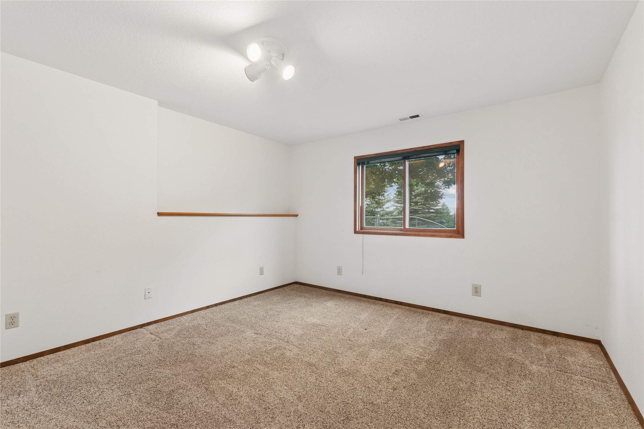 145 Highland Drive Property Photo 13