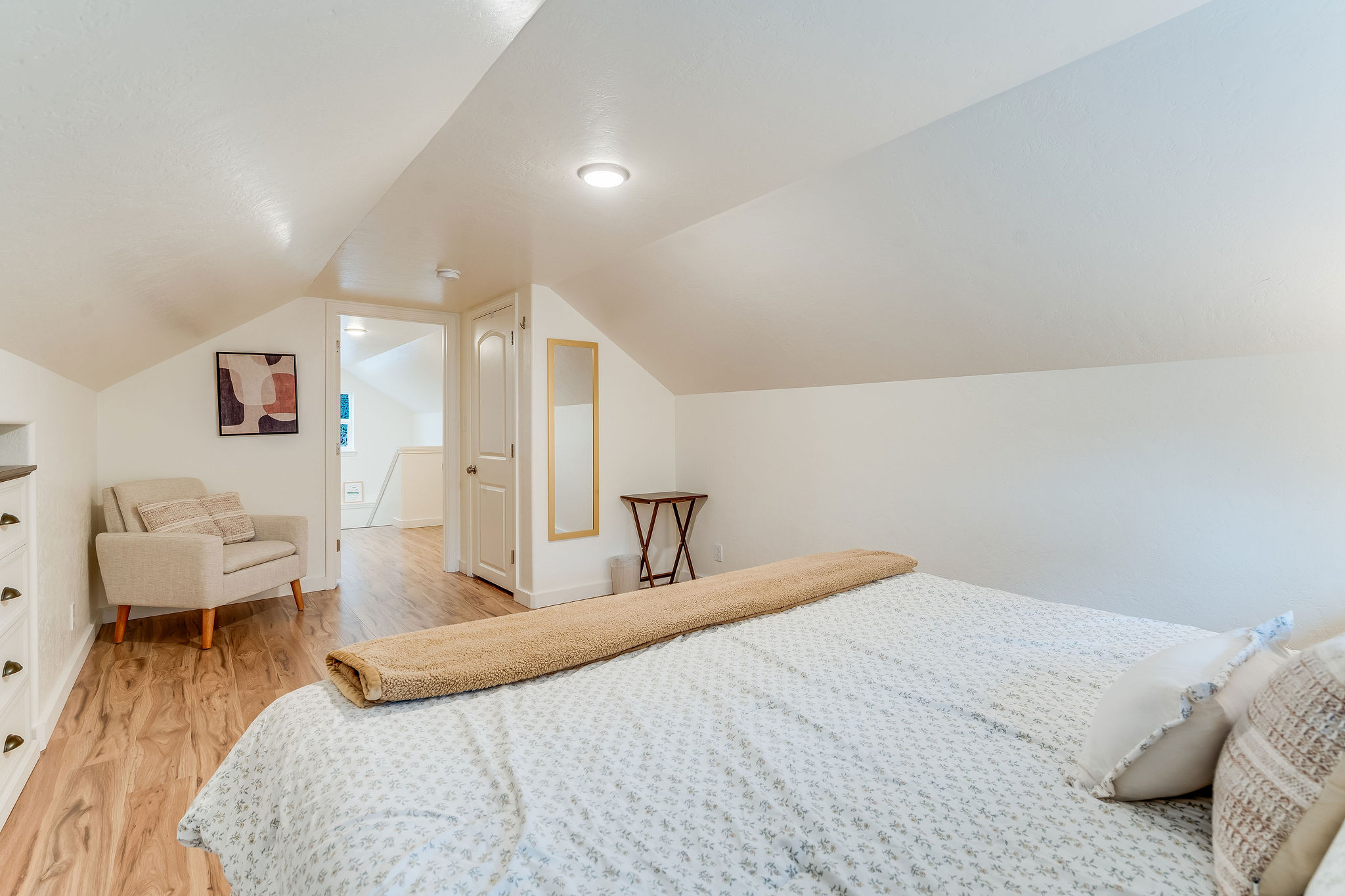 1209 8th Street E Property Photo 49