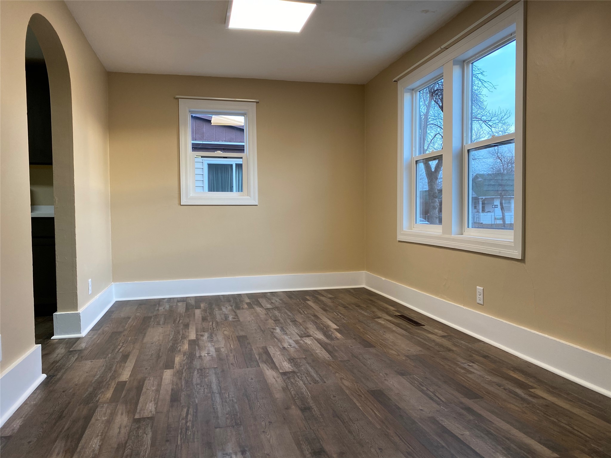 931 3rd Street Property Photo 3