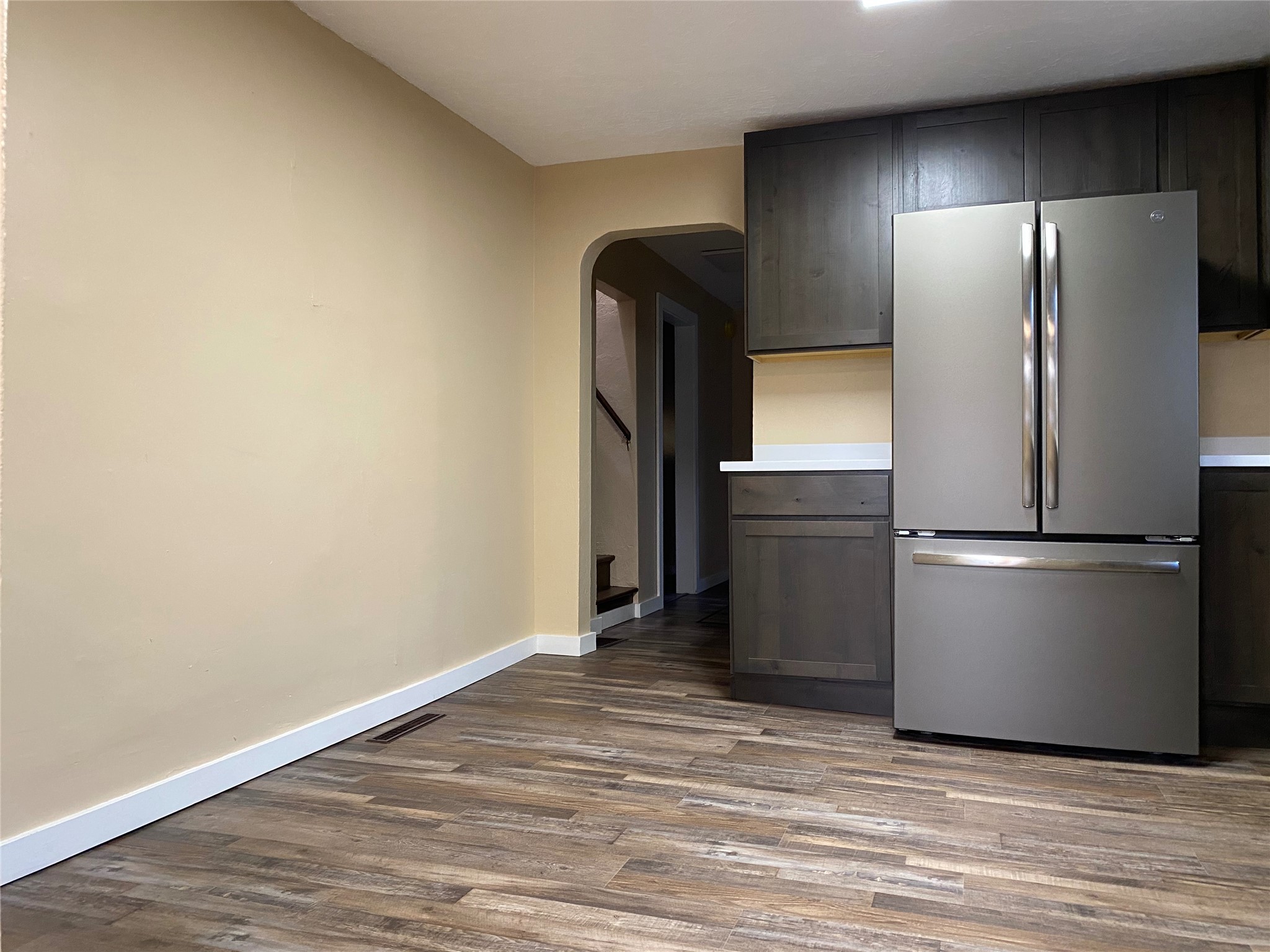 931 3rd Street Property Photo 6