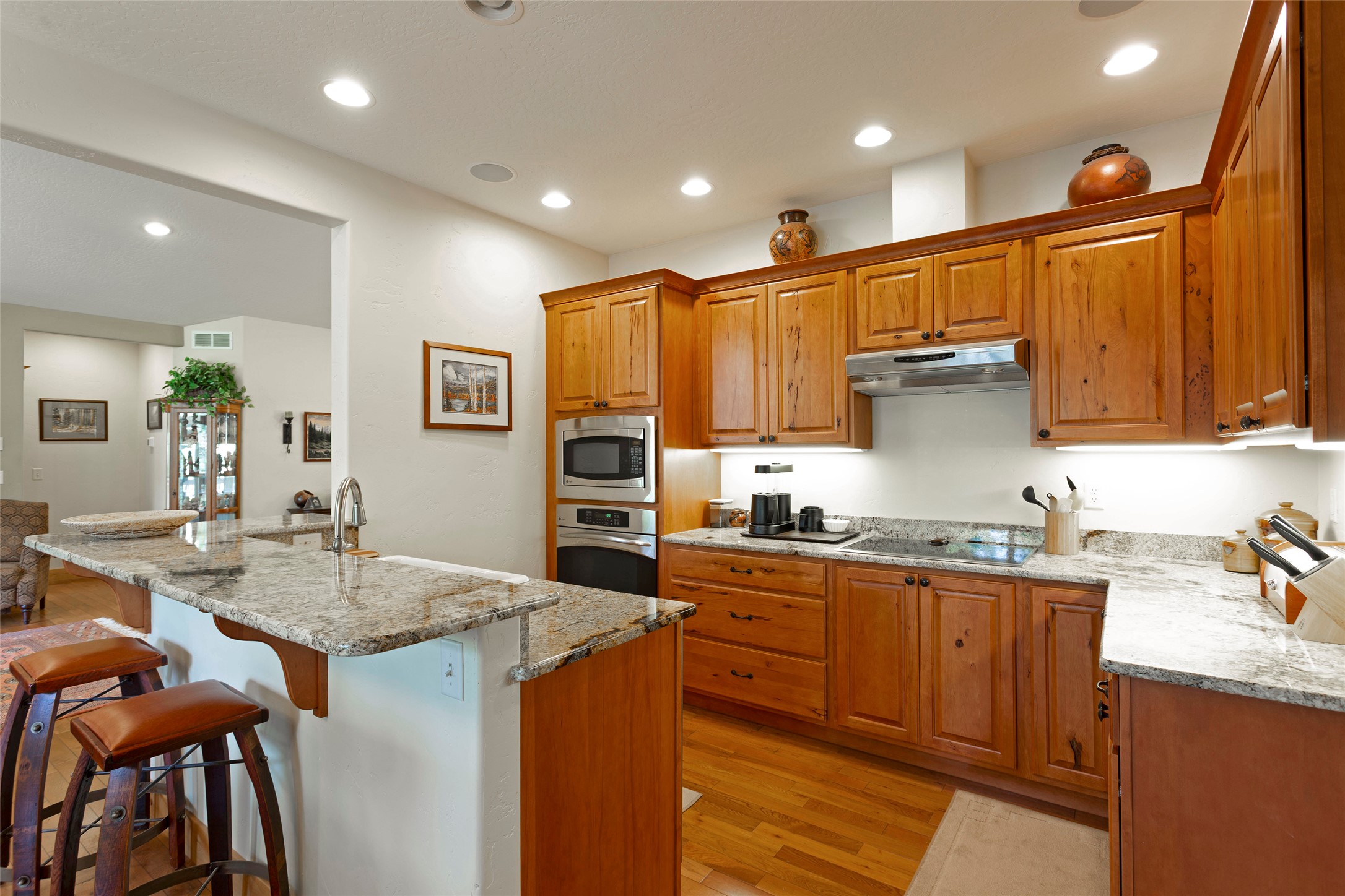 10529 Coulter Pine Street Property Photo 16