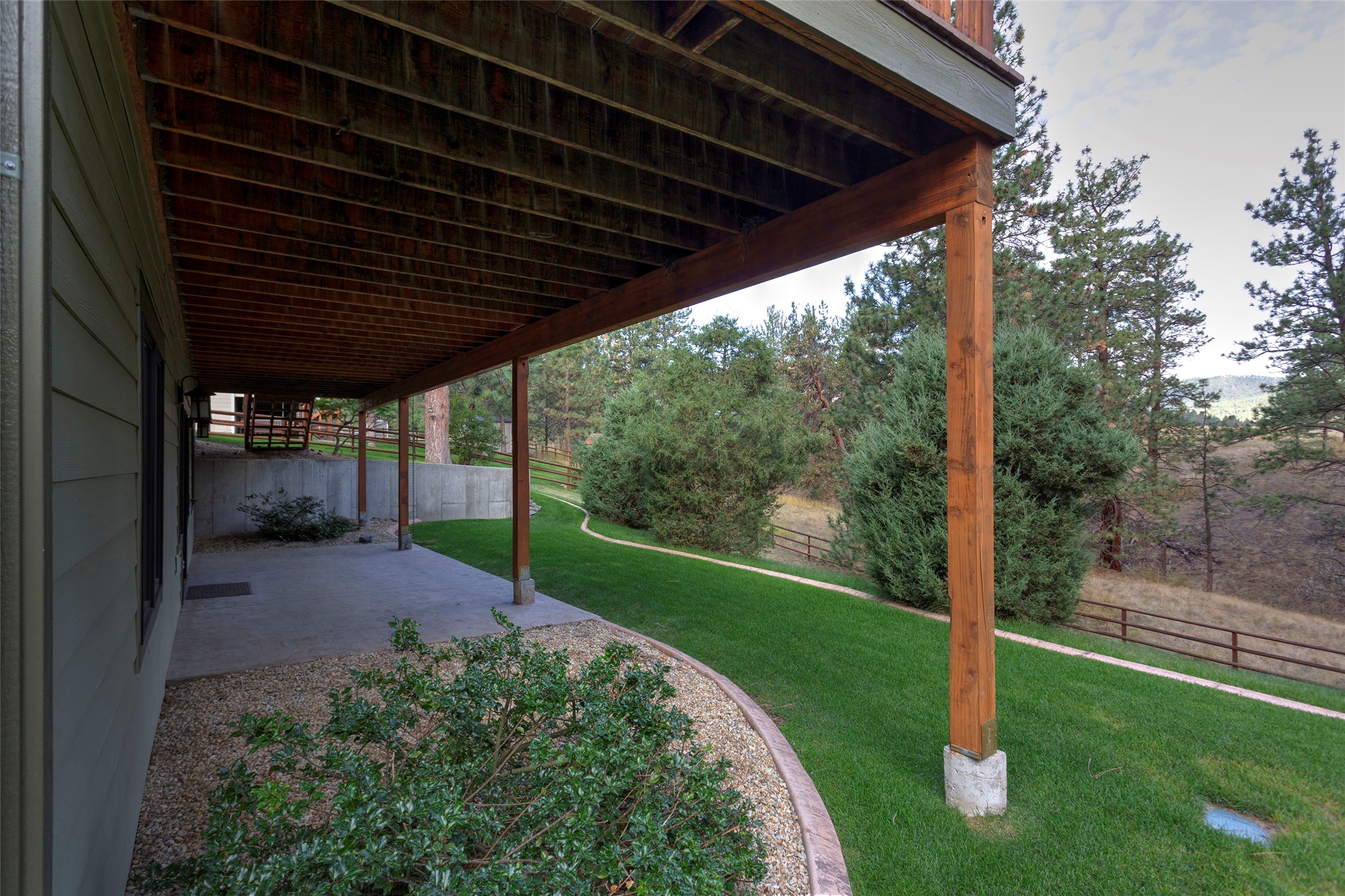 10529 Coulter Pine Street Property Photo 49