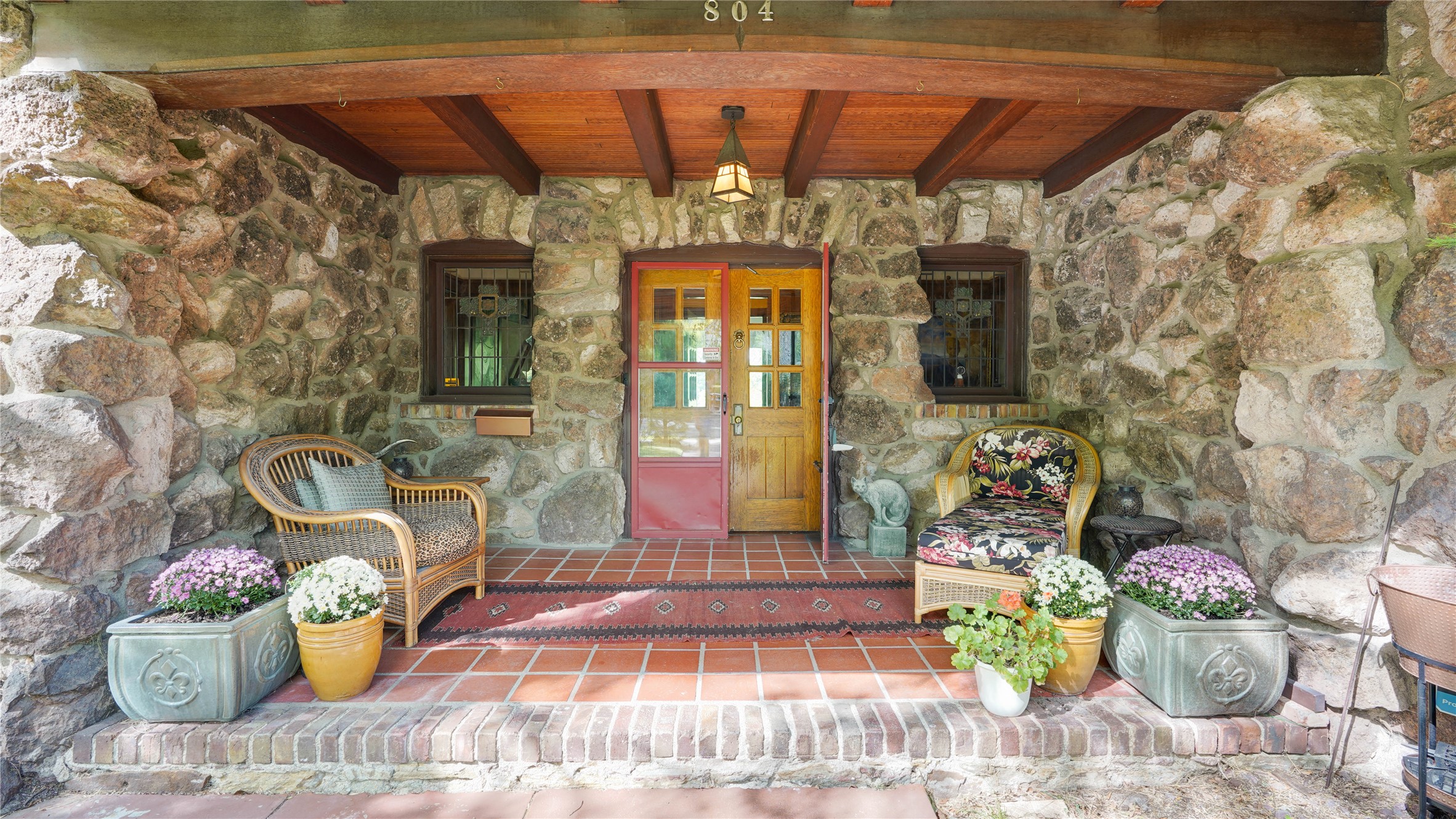 804 Gilbert Street Property Photo 5