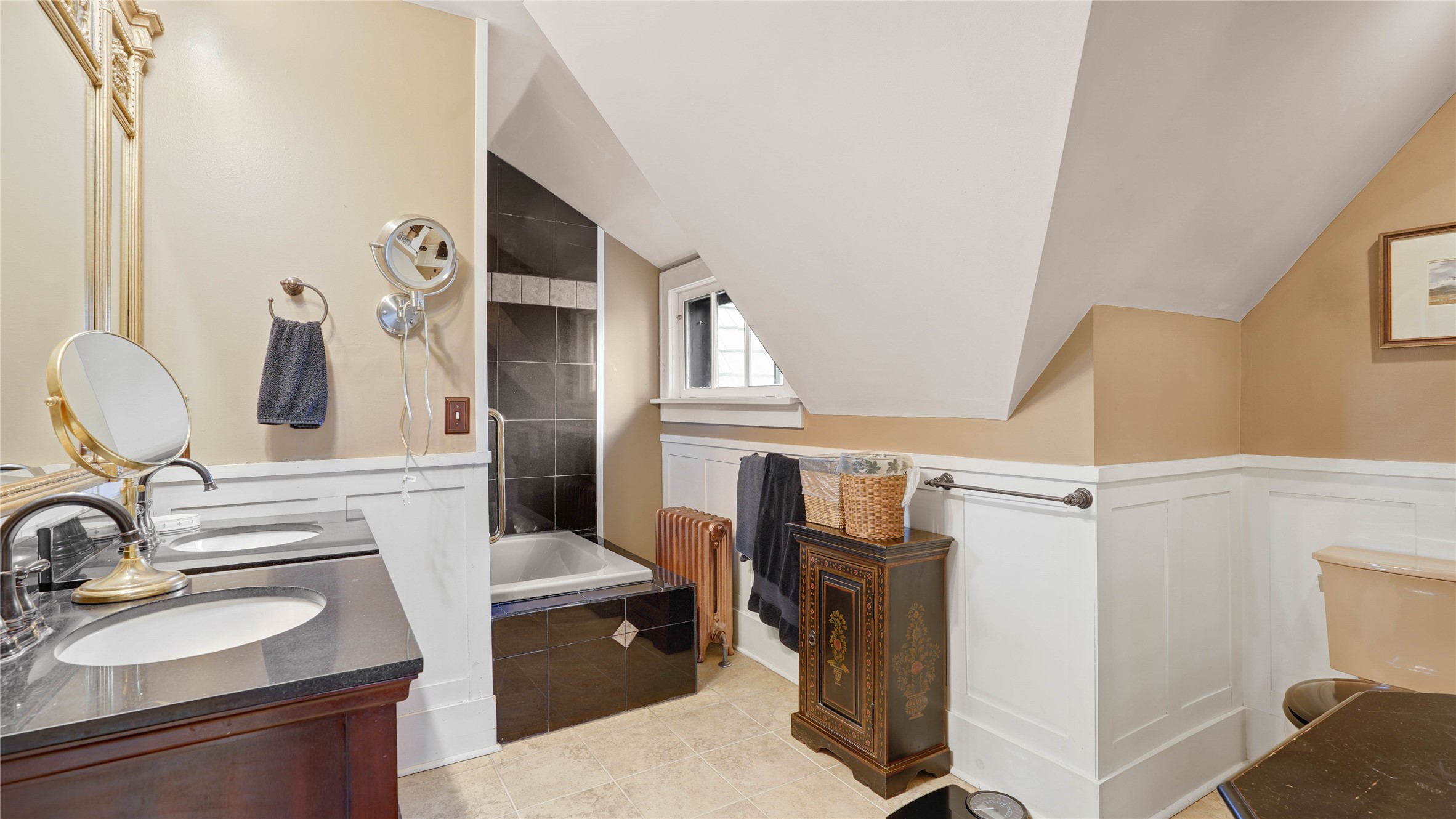 804 Gilbert Street Property Photo 26