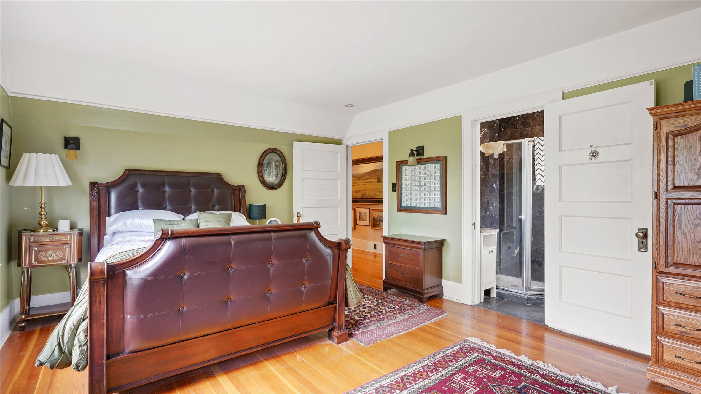 804 Gilbert Street Property Photo 32