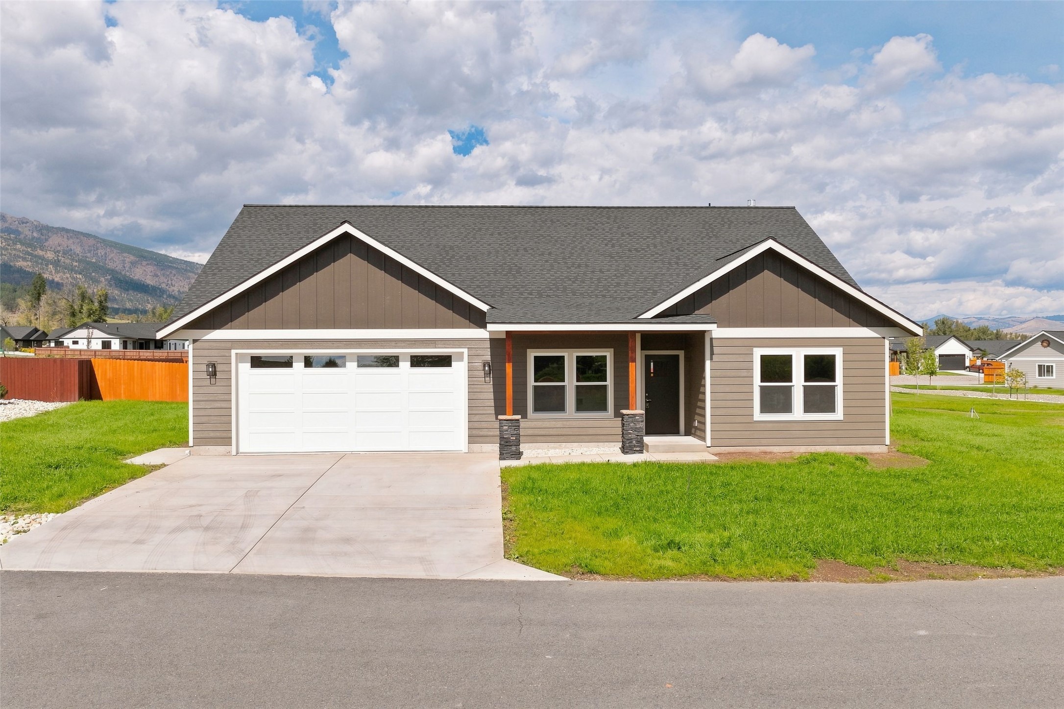 5244 High Meadow Drive Property Photo 1