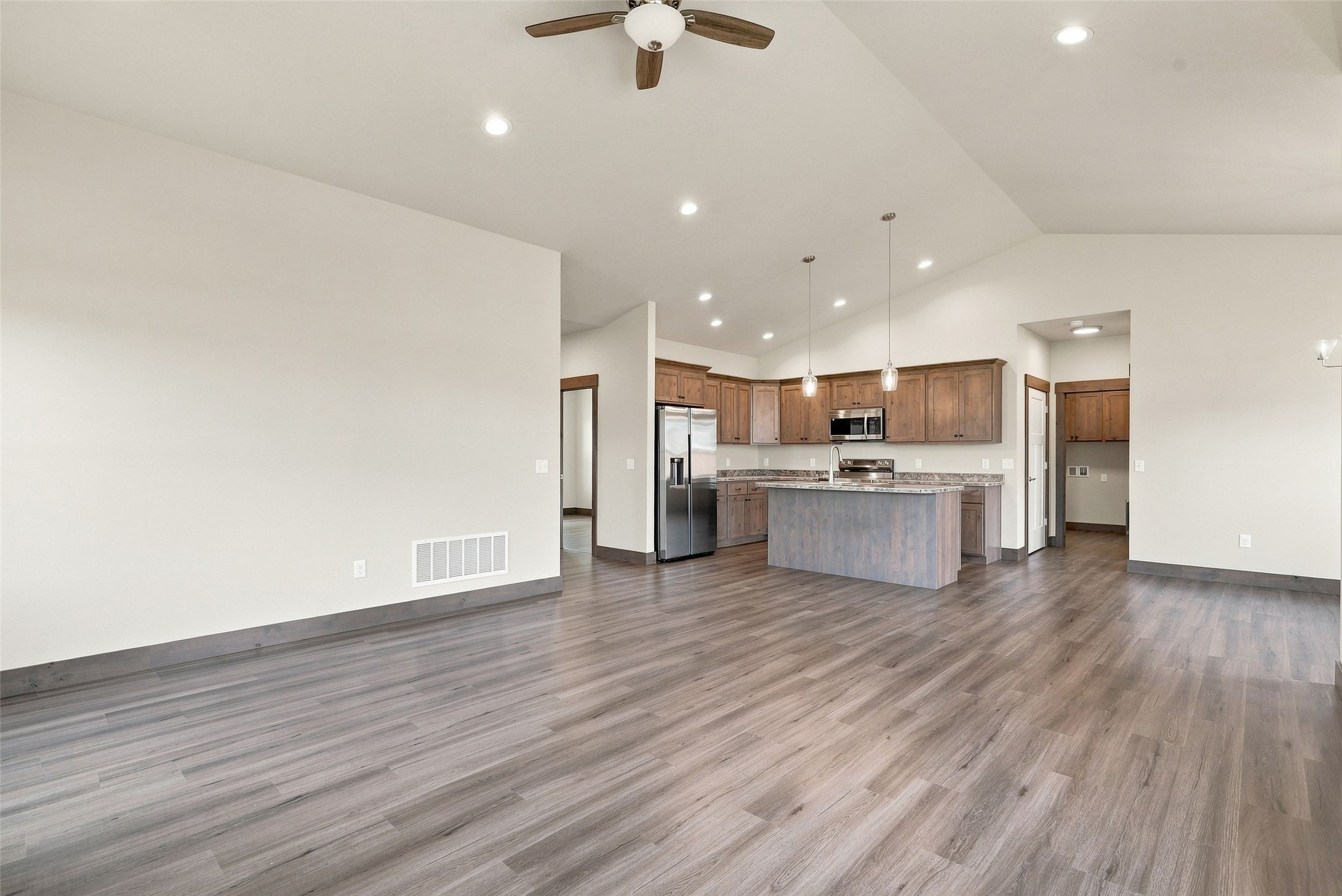 5244 High Meadow Drive Property Photo 10