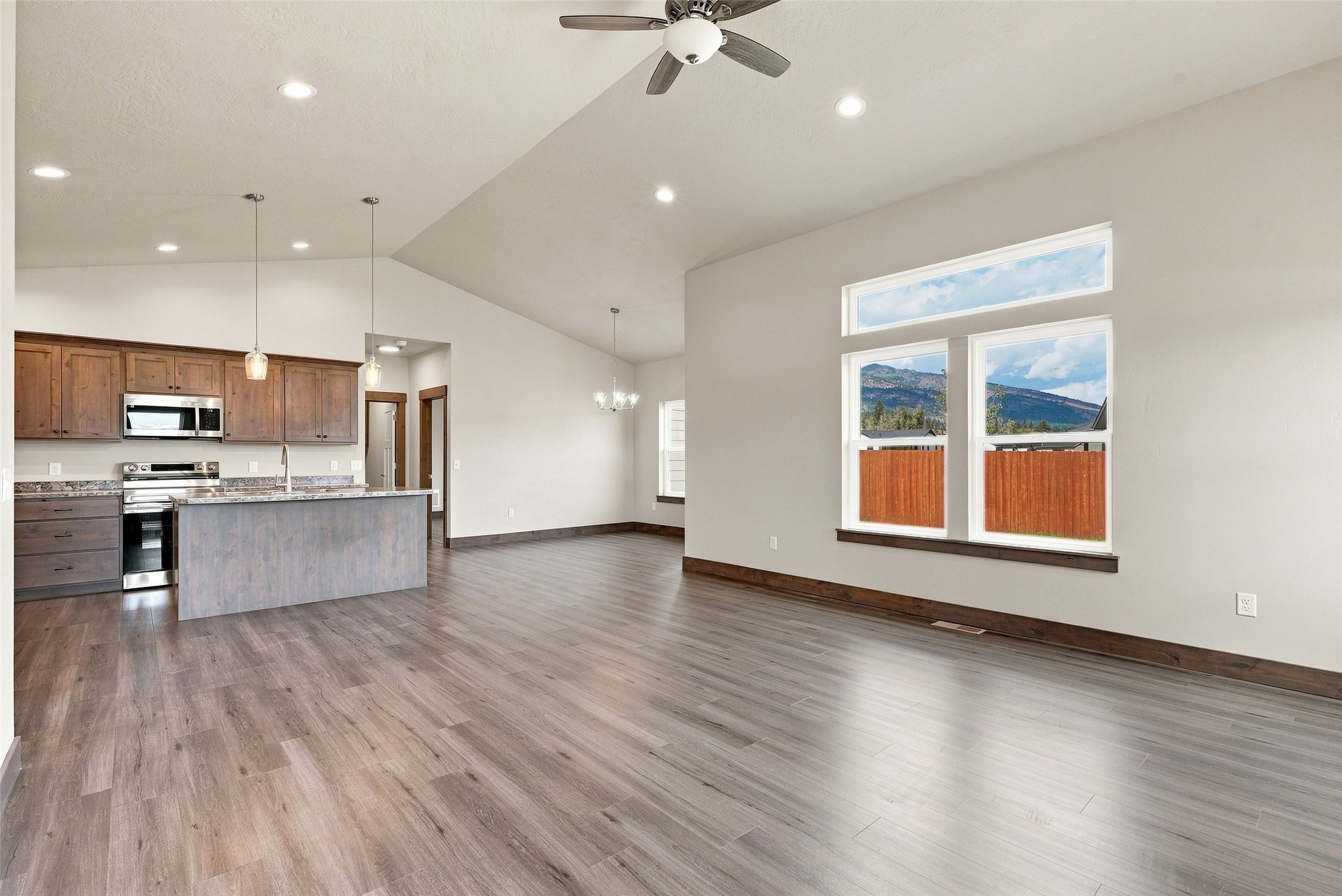 5244 High Meadow Drive Property Photo 11