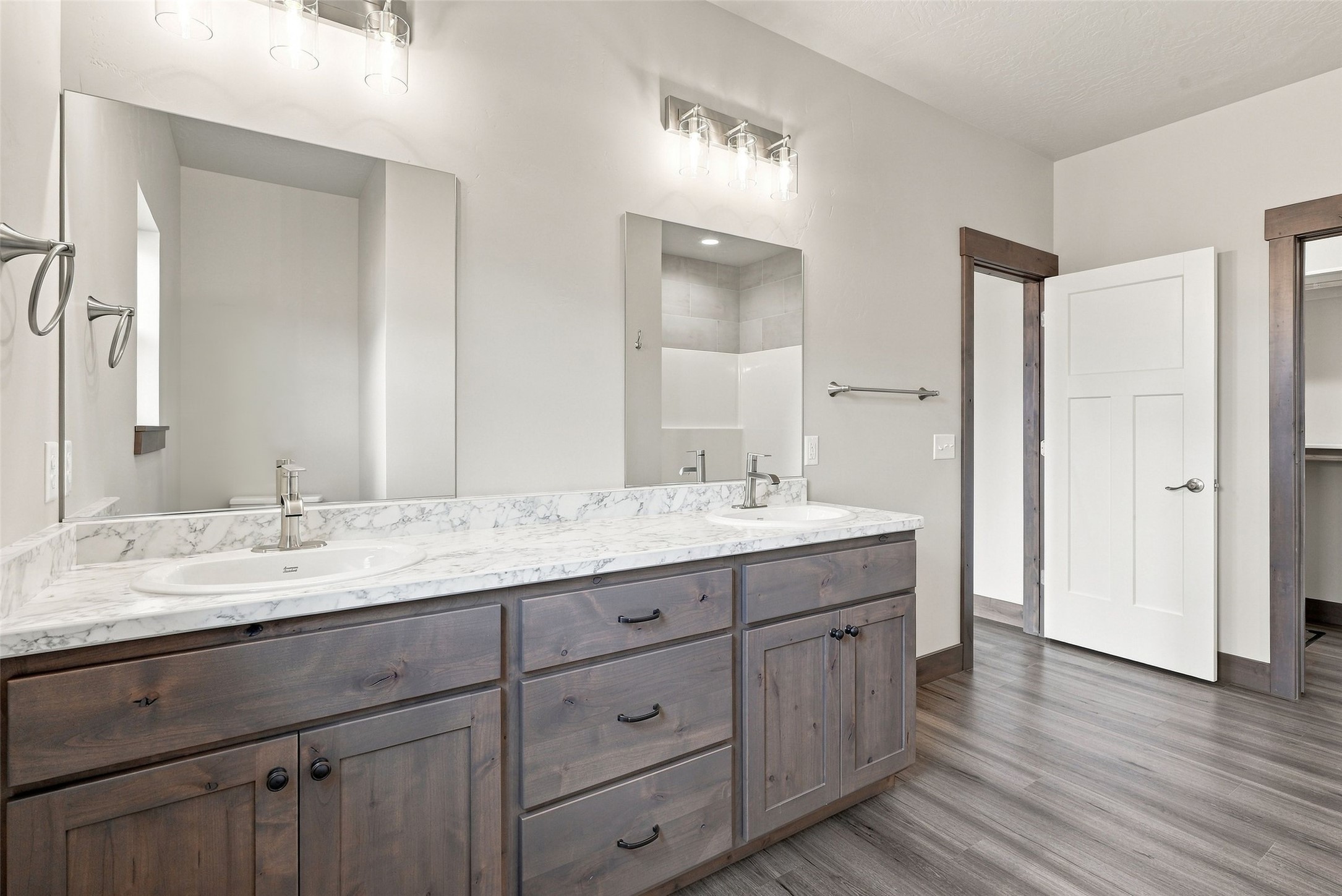 5244 High Meadow Drive Property Photo 26