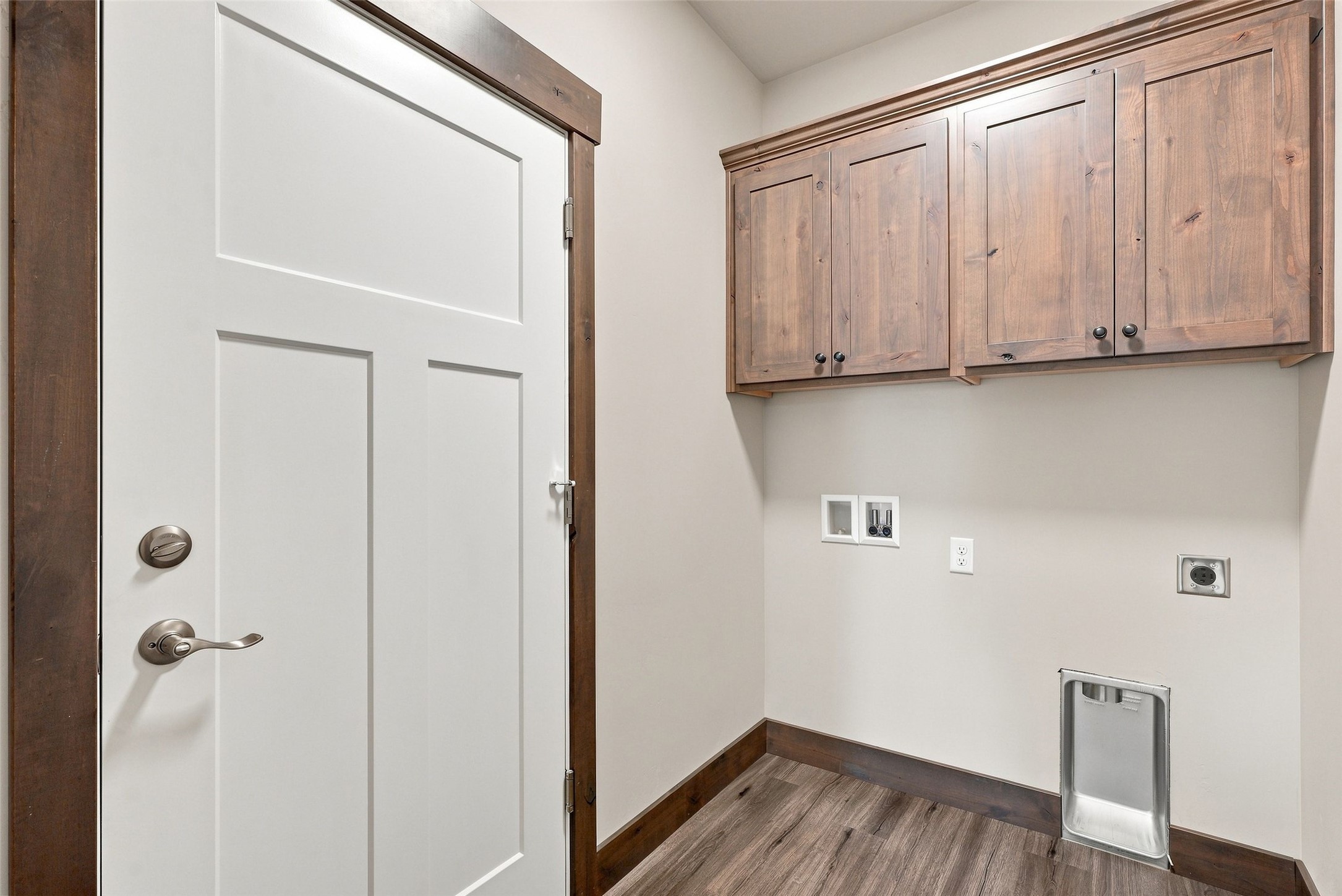 5244 High Meadow Drive Property Photo 27